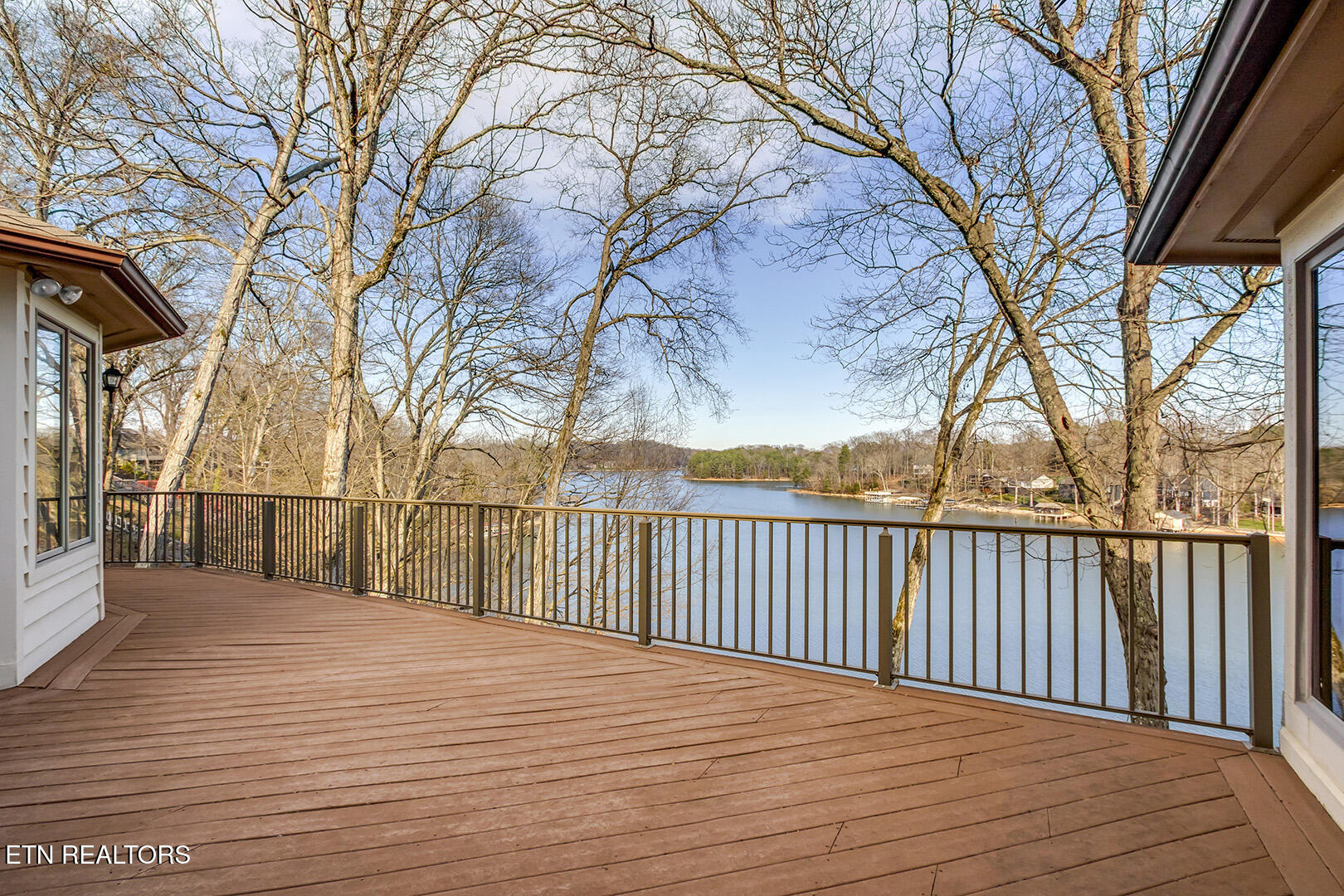 206 Kiyuga Lane Loudon TN 37774