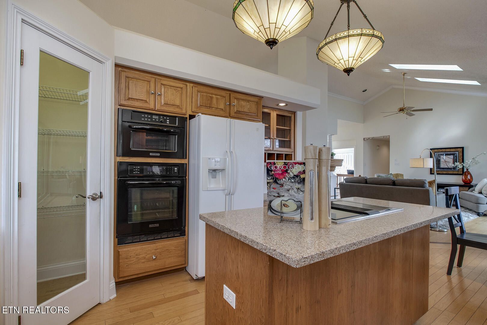 206 Kiyuga Lane Loudon TN 37774