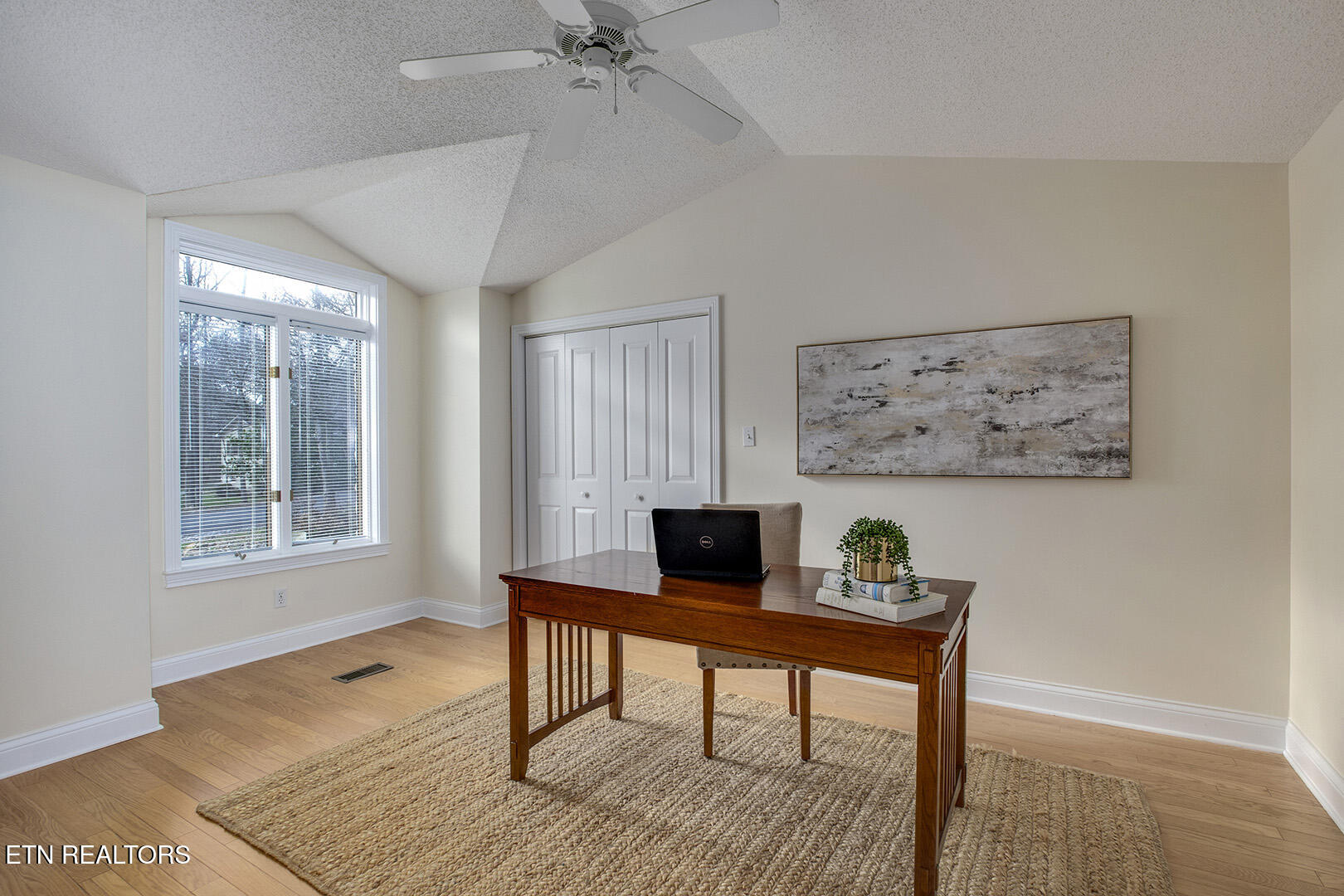 206 Kiyuga Lane Loudon TN 37774
