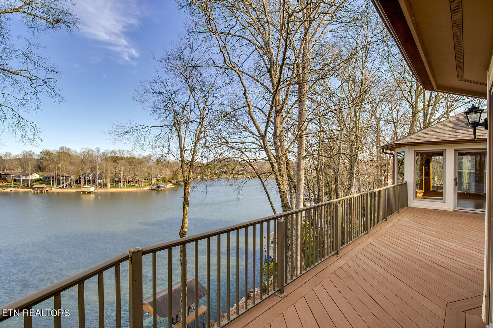 206 Kiyuga Lane Loudon TN 37774