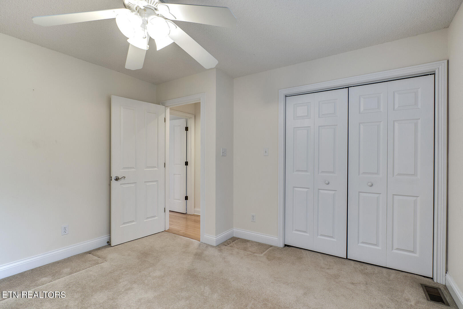206 Kiyuga Lane Loudon TN 37774