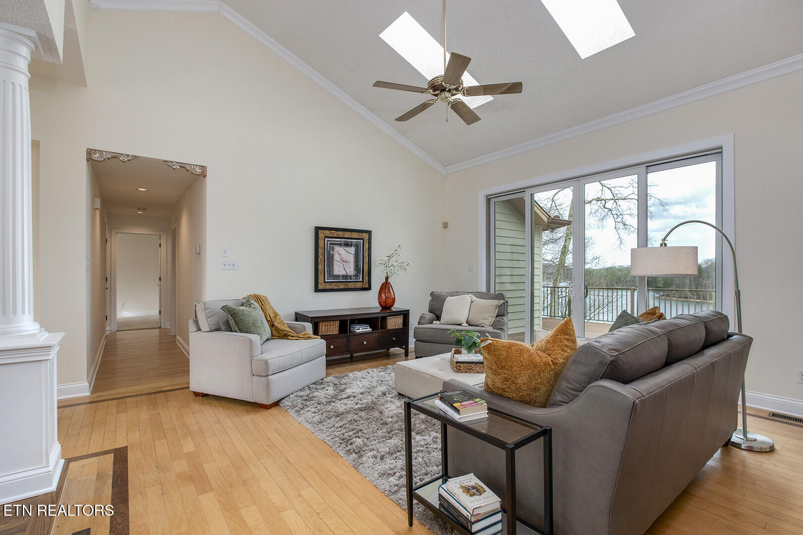 206 Kiyuga Lane Loudon TN 37774