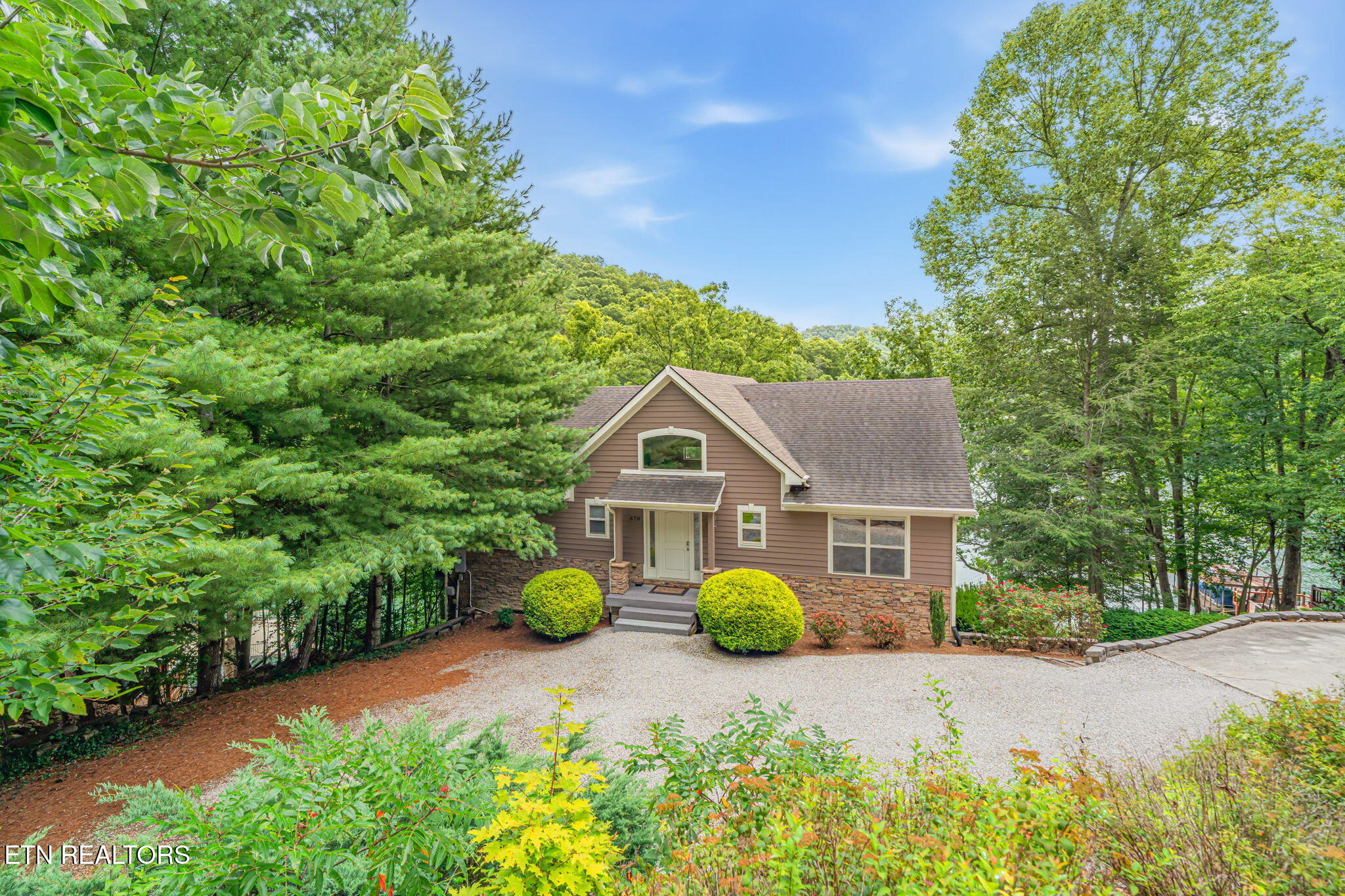 LaFollette TN, 678 Waterfront Trail