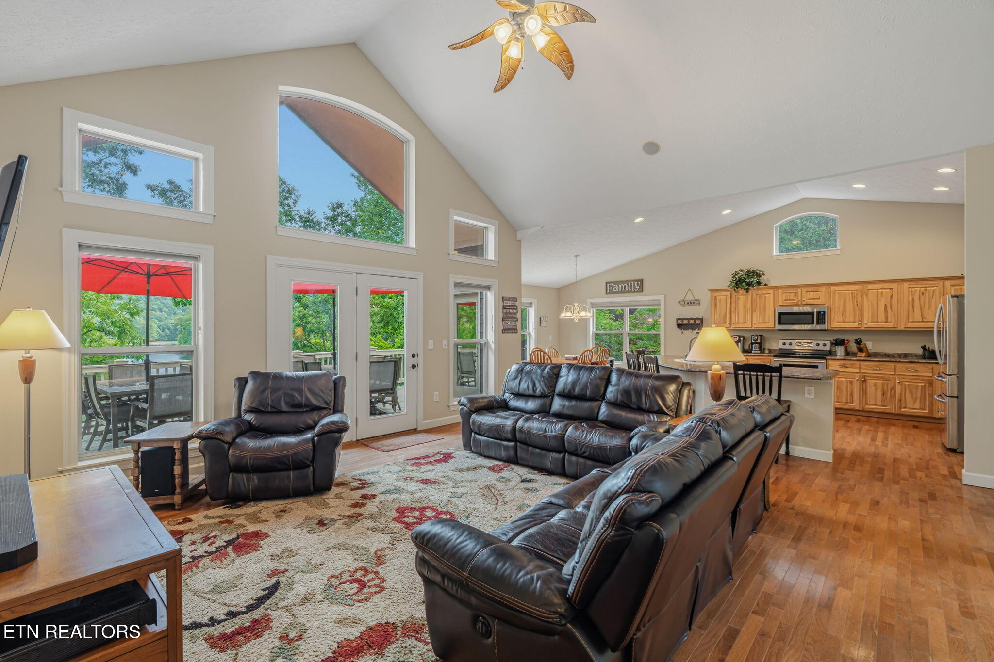 678 Waterfront Trail Lafollette TN 37766