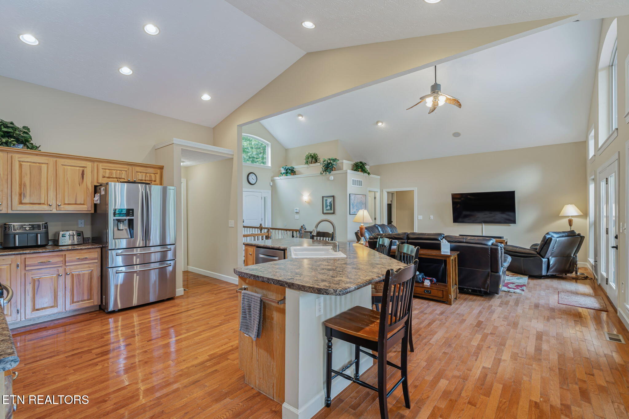 678 Waterfront Trail Lafollette TN 37766
