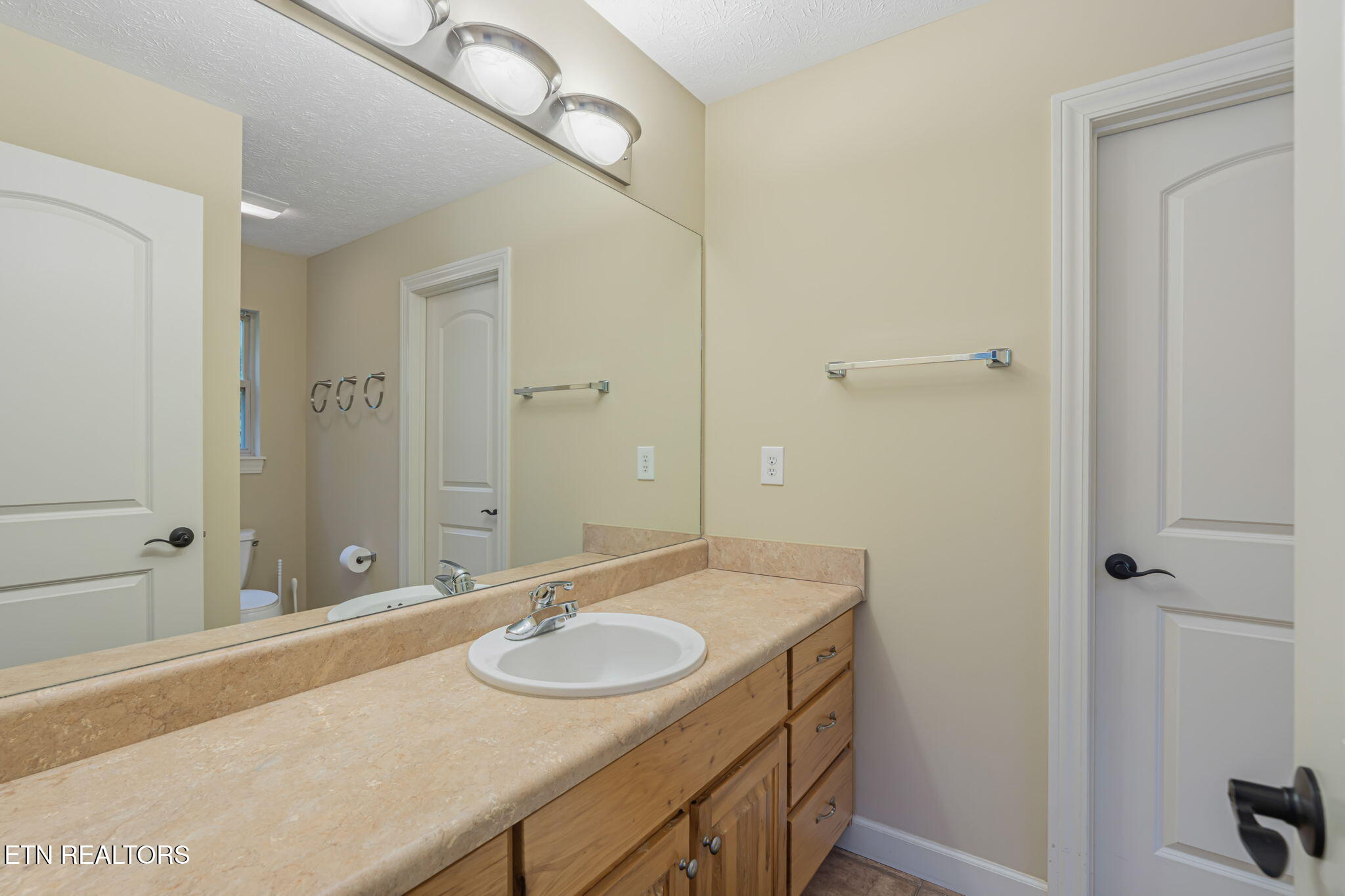 678 Waterfront Trail Lafollette TN 37766