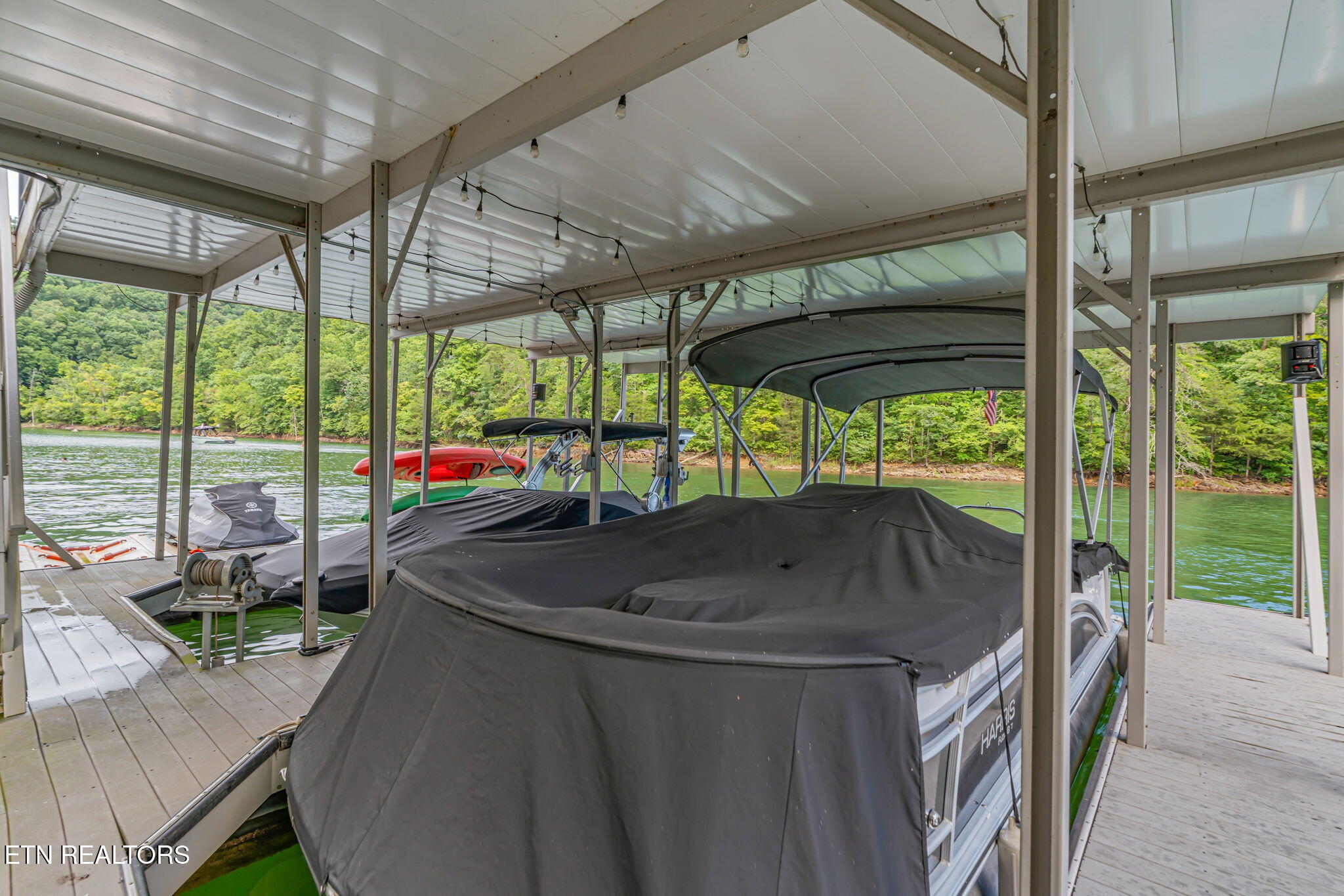 678 Waterfront Trail Lafollette TN 37766