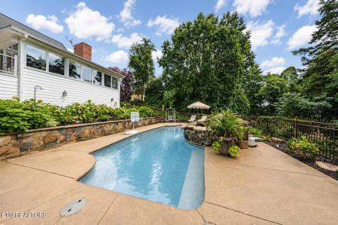 609 Trowbridge Lane Knoxville TN 37934