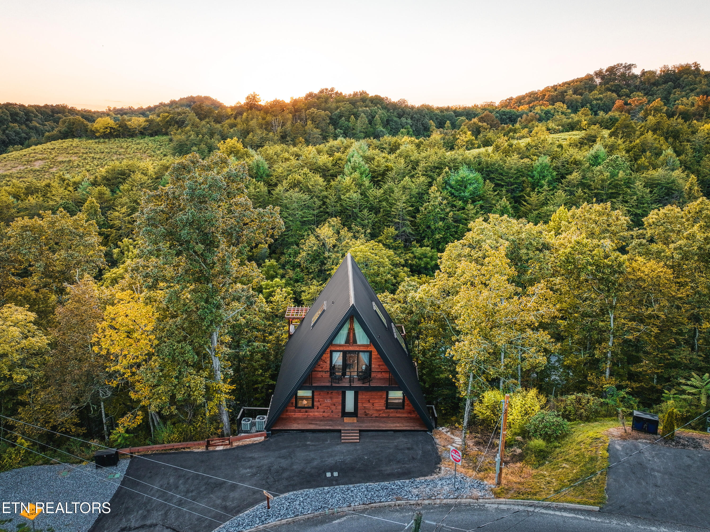 2101 Wingspan Drive Sevierville TN 37876