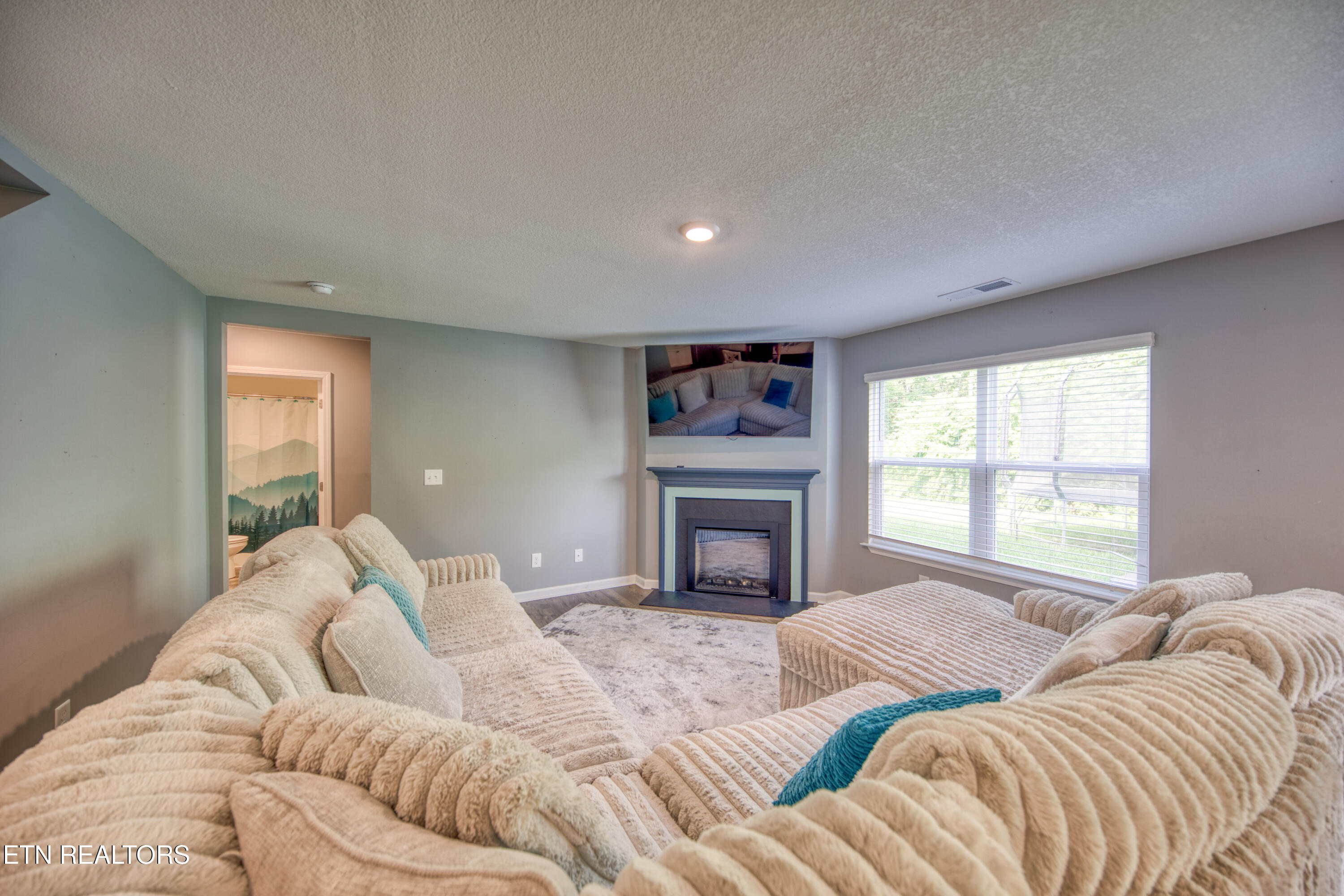 132 Jesse Baker Lane Jefferson City TN 37760