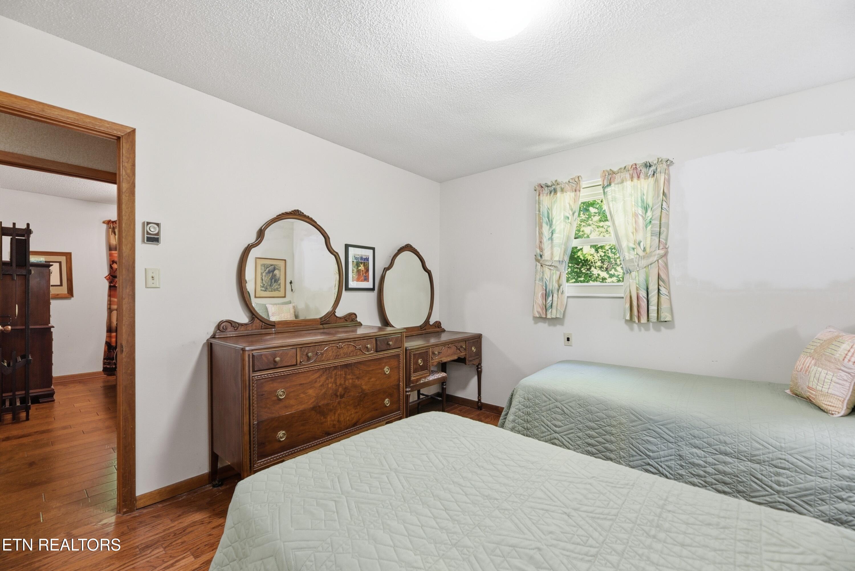 221 Sherwood Road Powell TN 37849
