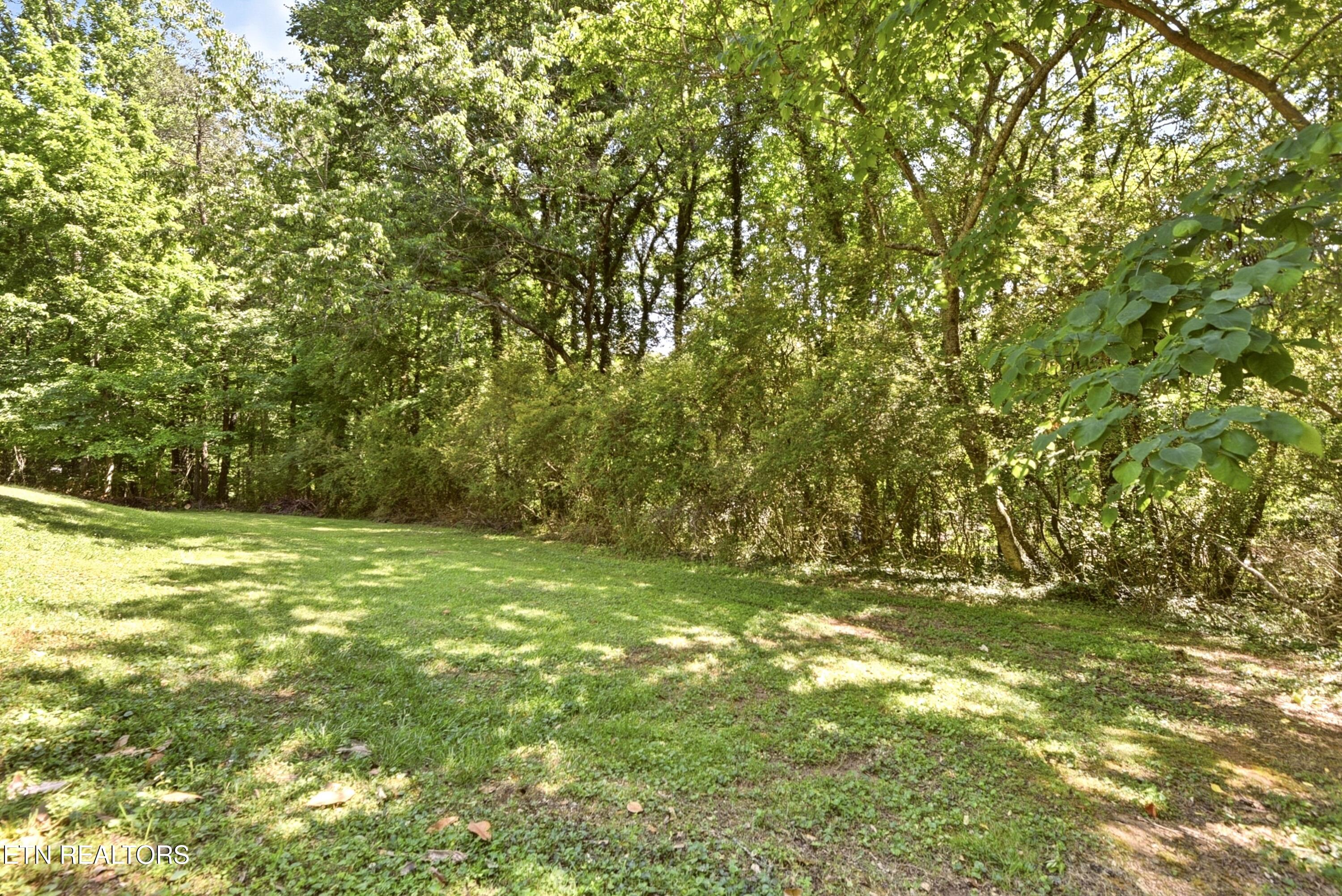 221 Sherwood Road Powell TN 37849