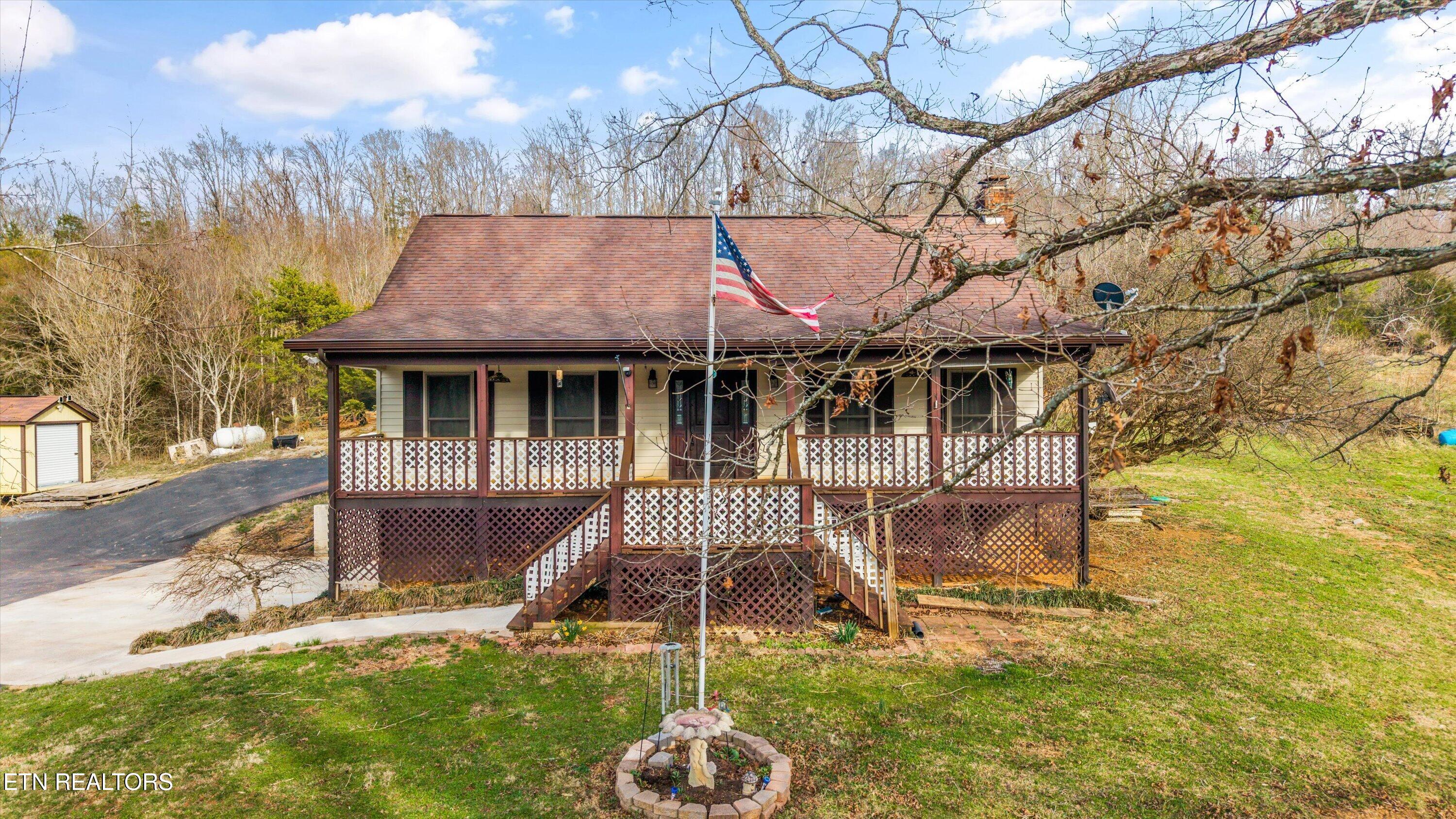129 Pleasant Hill Road Sweetwater TN 37874