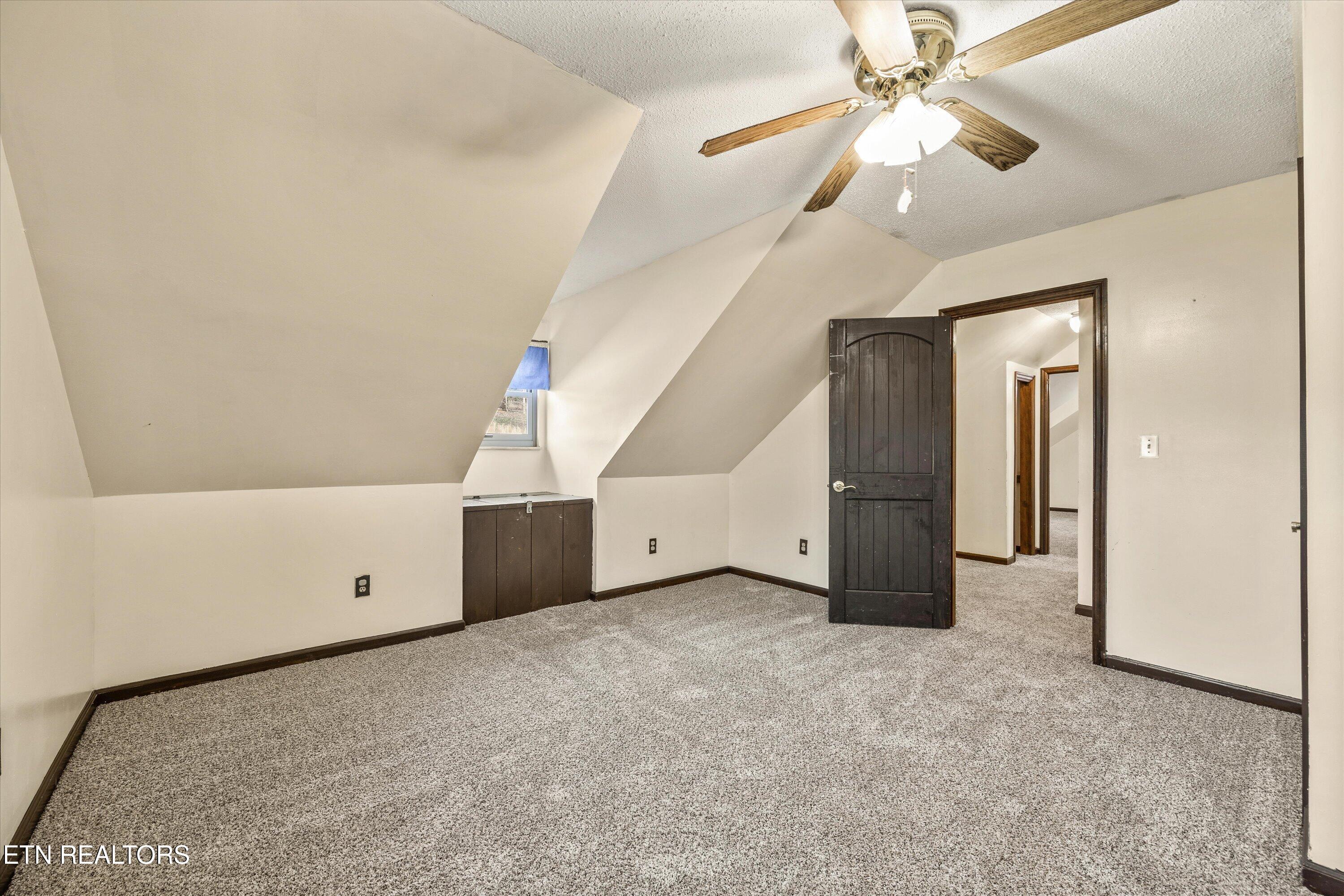 129 Pleasant Hill Road Sweetwater TN 37874