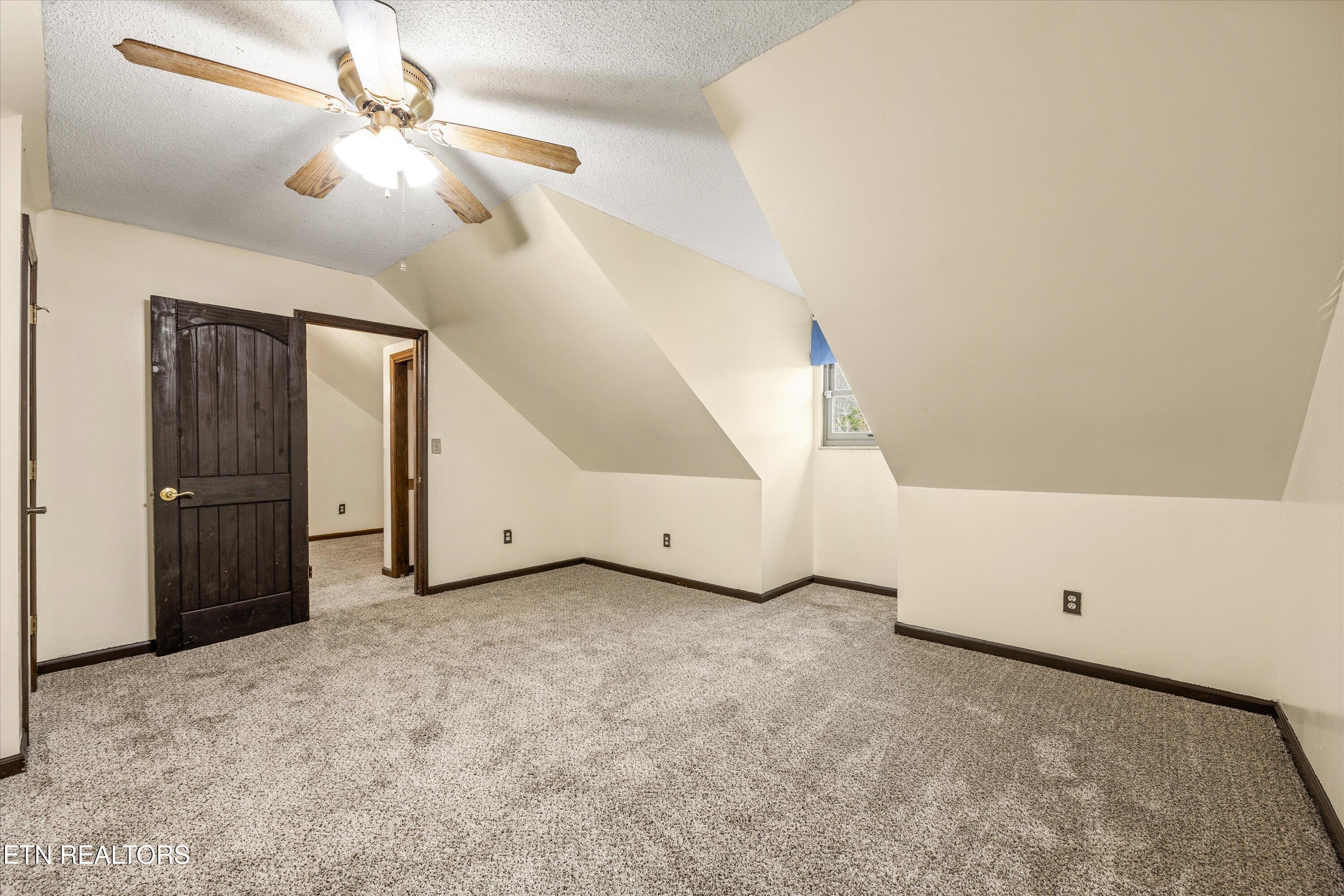 129 Pleasant Hill Road Sweetwater TN 37874