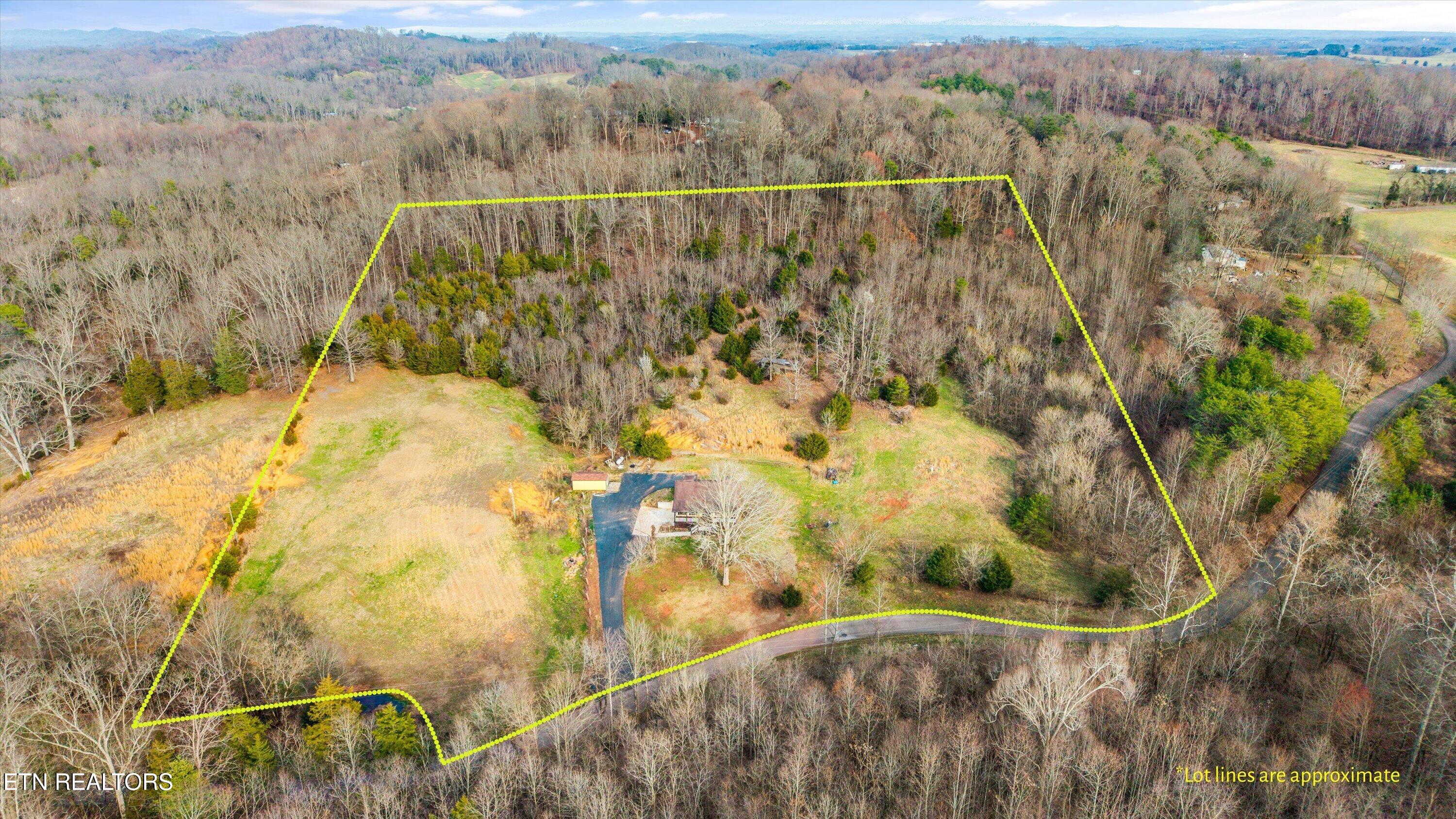 129 Pleasant Hill Road Sweetwater TN 37874