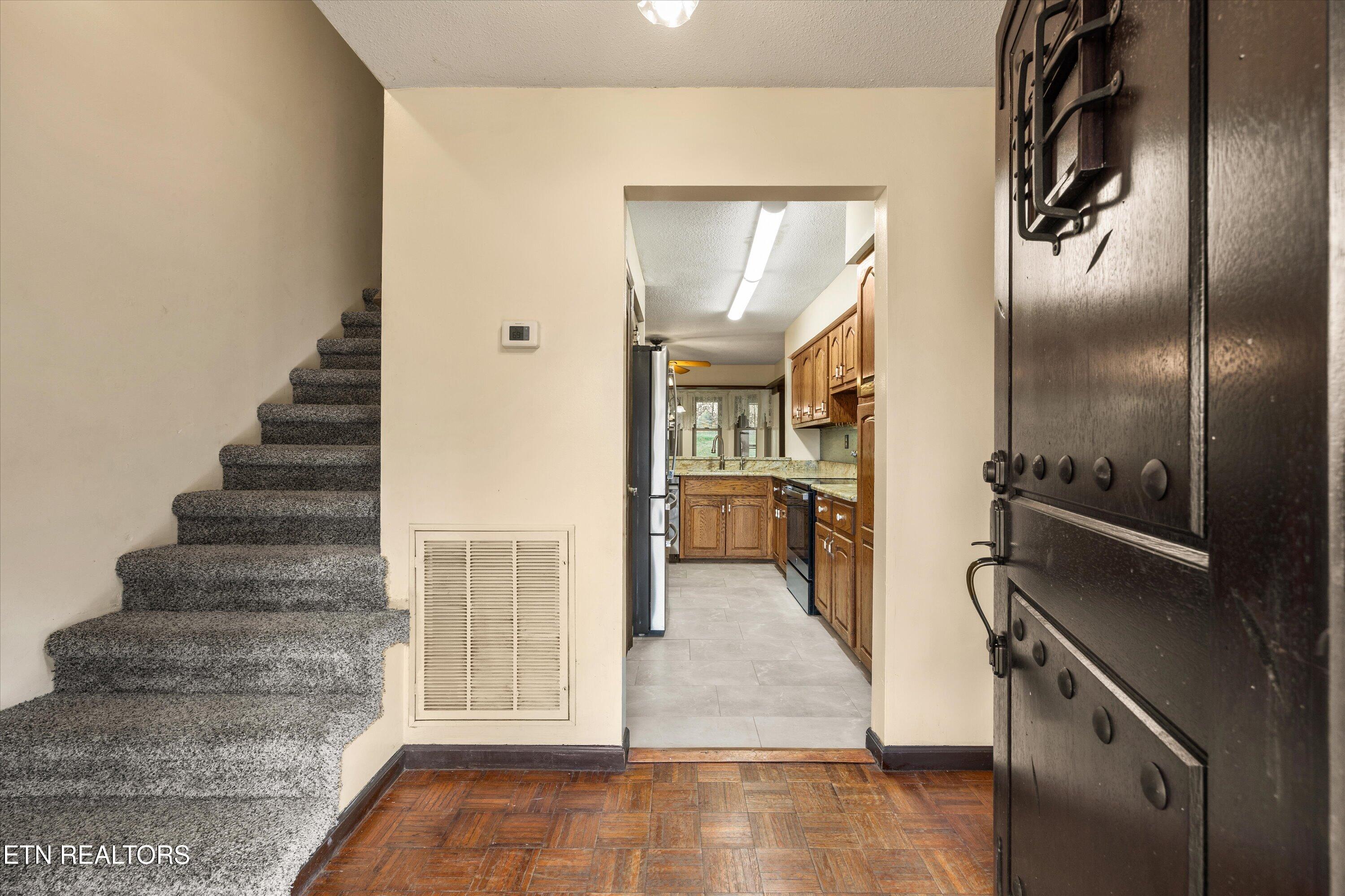 129 Pleasant Hill Road Sweetwater TN 37874