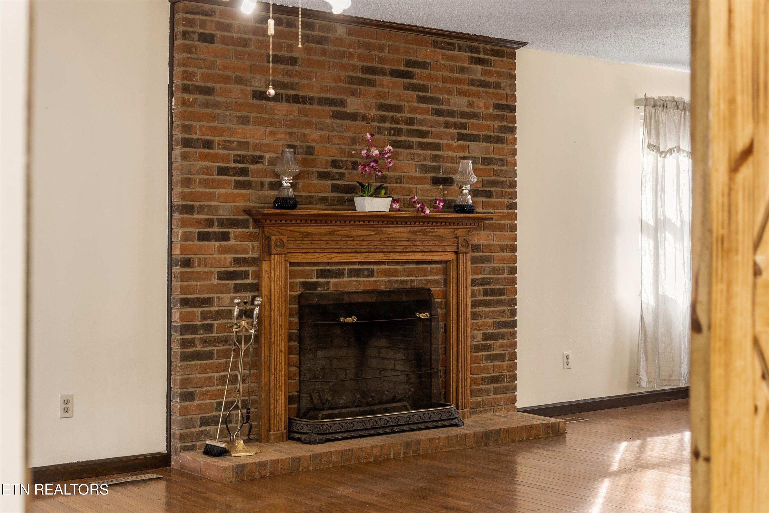 129 Pleasant Hill Road Sweetwater TN 37874