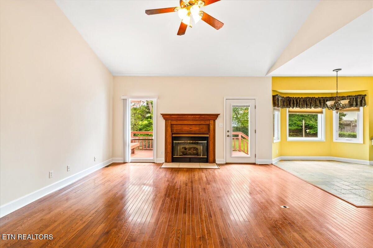 185 Nance Lane Jacksboro TN 37757