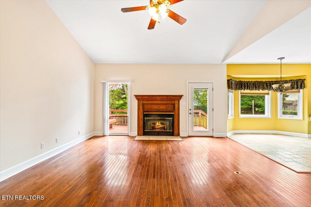 185 Nance Lane Jacksboro TN 37757