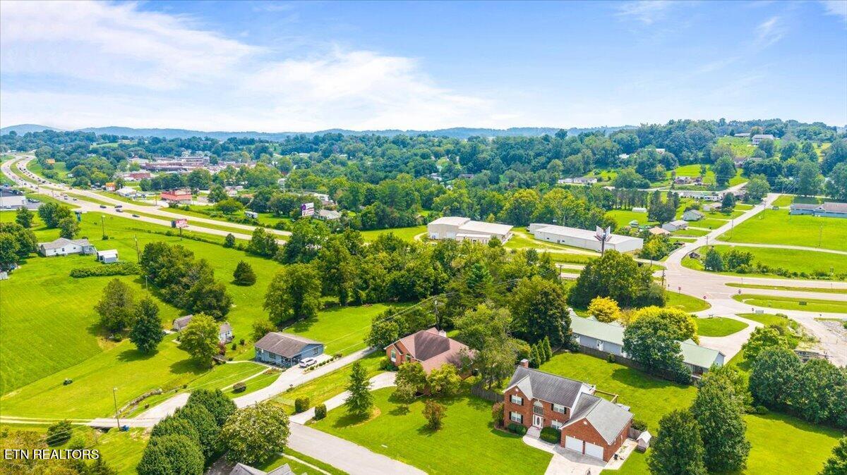 185 Nance Lane Jacksboro TN 37757