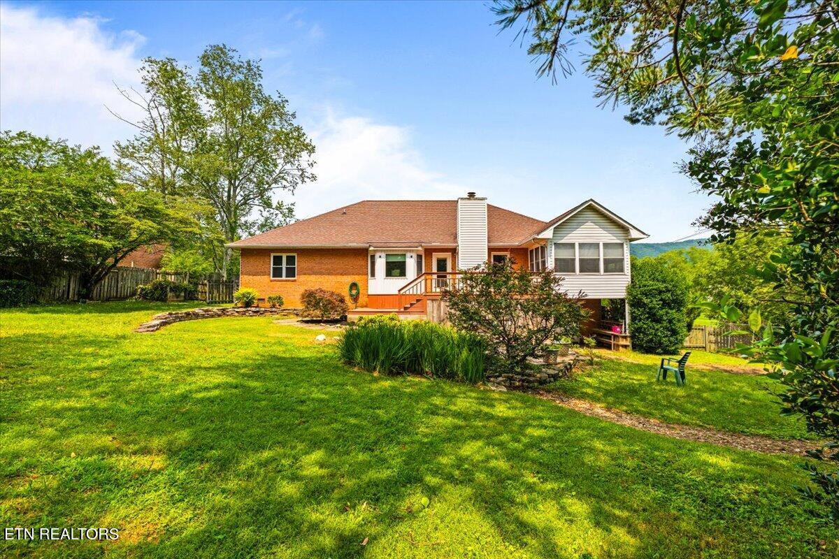 185 Nance Lane Jacksboro TN 37757