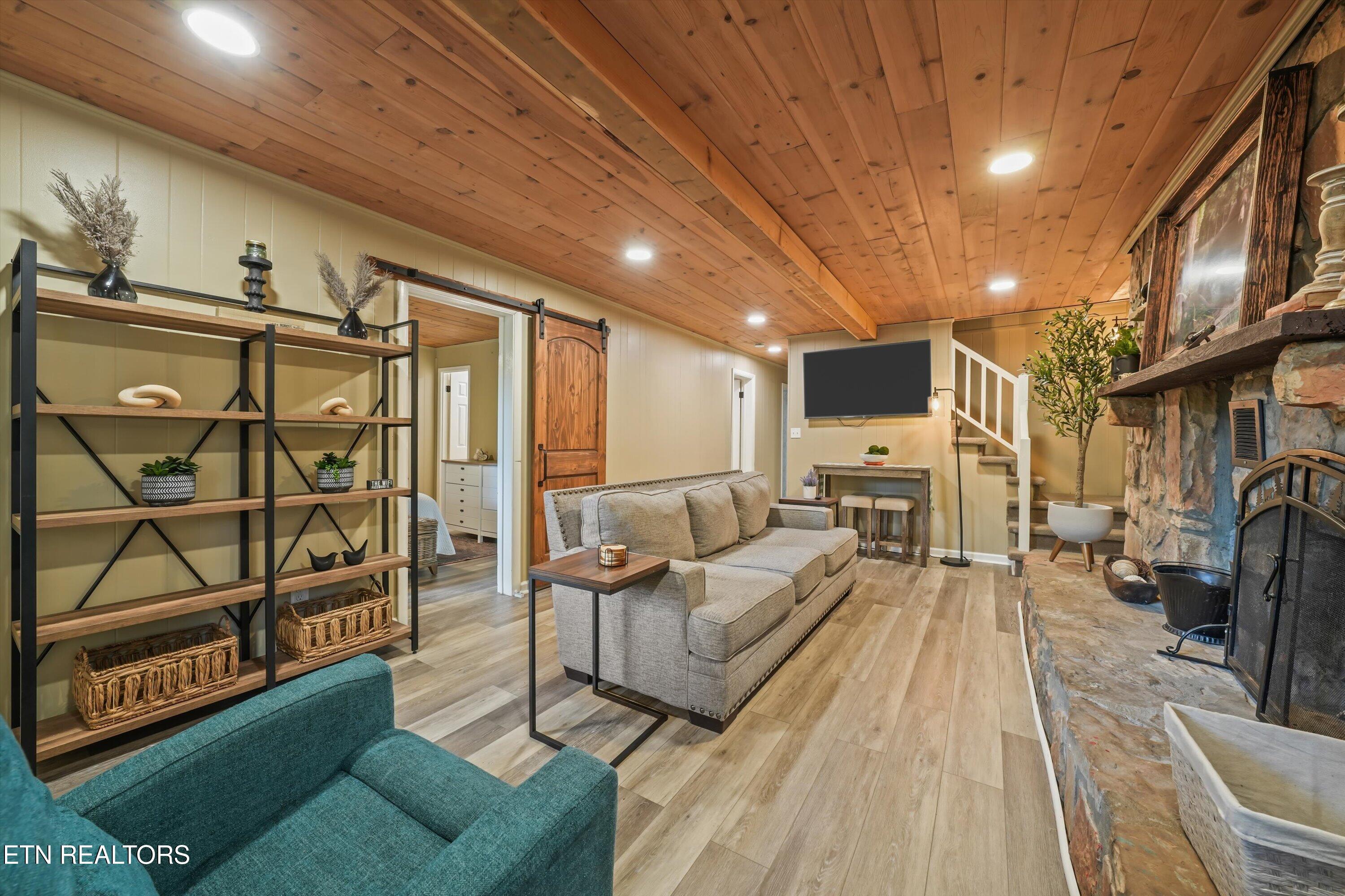 552 Galloway Lane Gatlinburg TN 37738