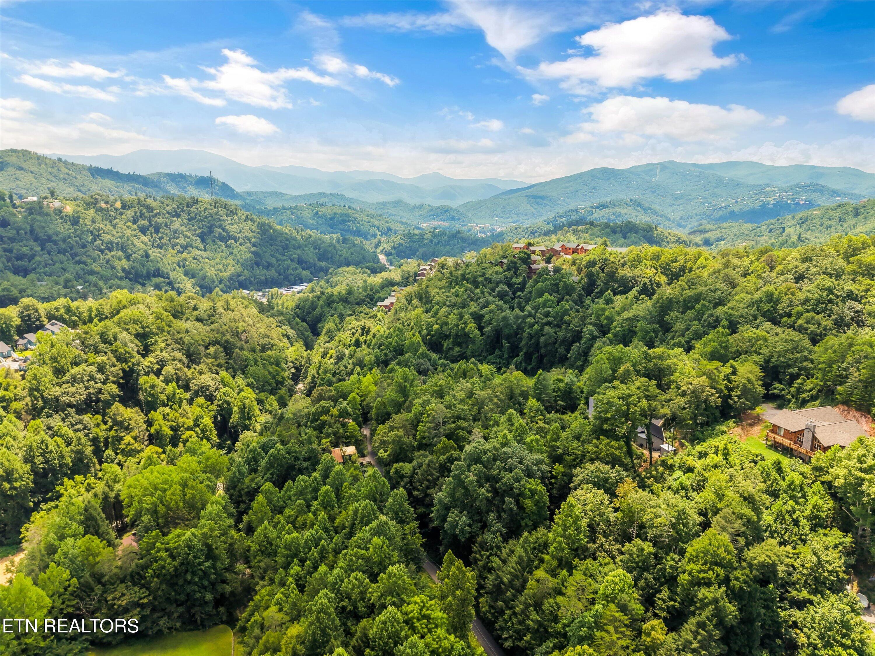 552 Galloway Lane Gatlinburg TN 37738
