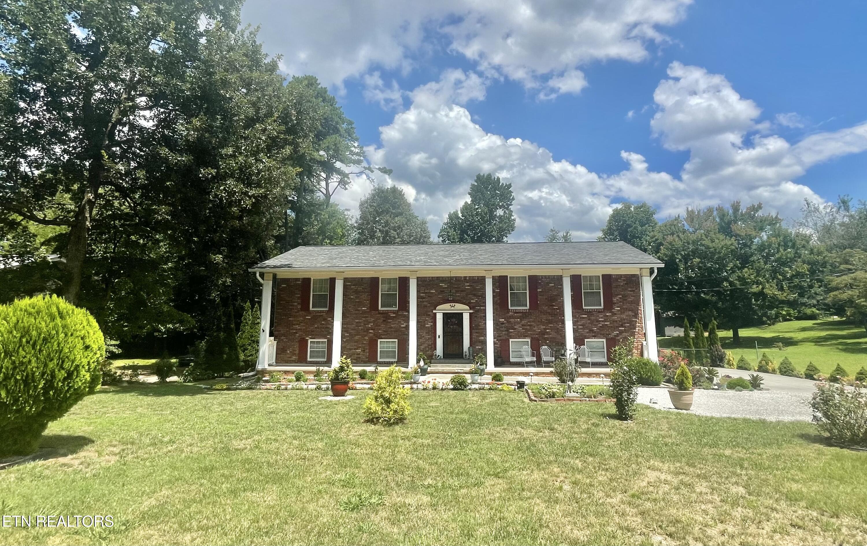 212 Cogdill Road Knoxville TN 37922