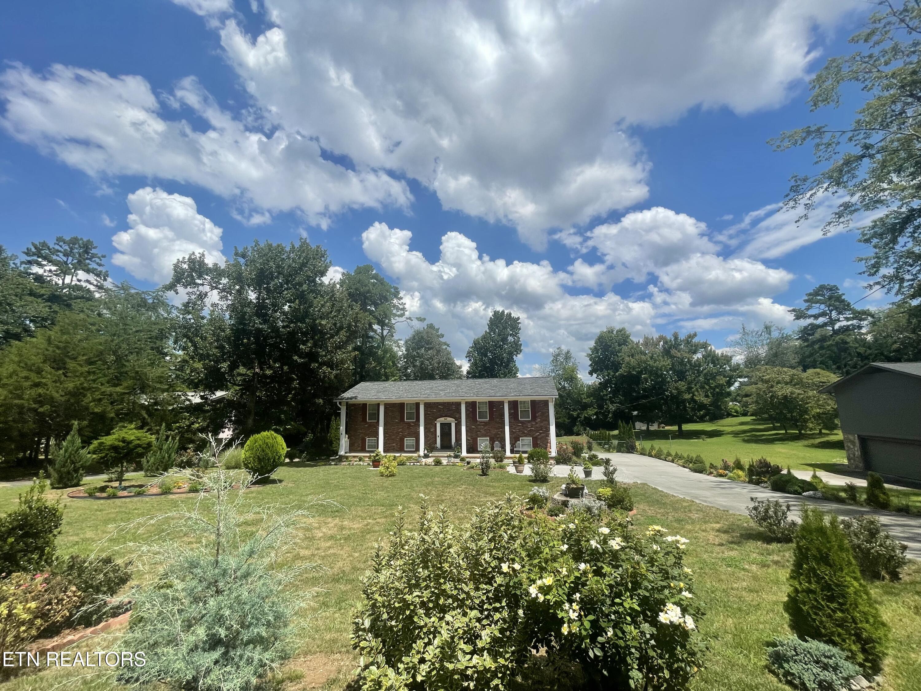 212 Cogdill Road Knoxville TN 37922
