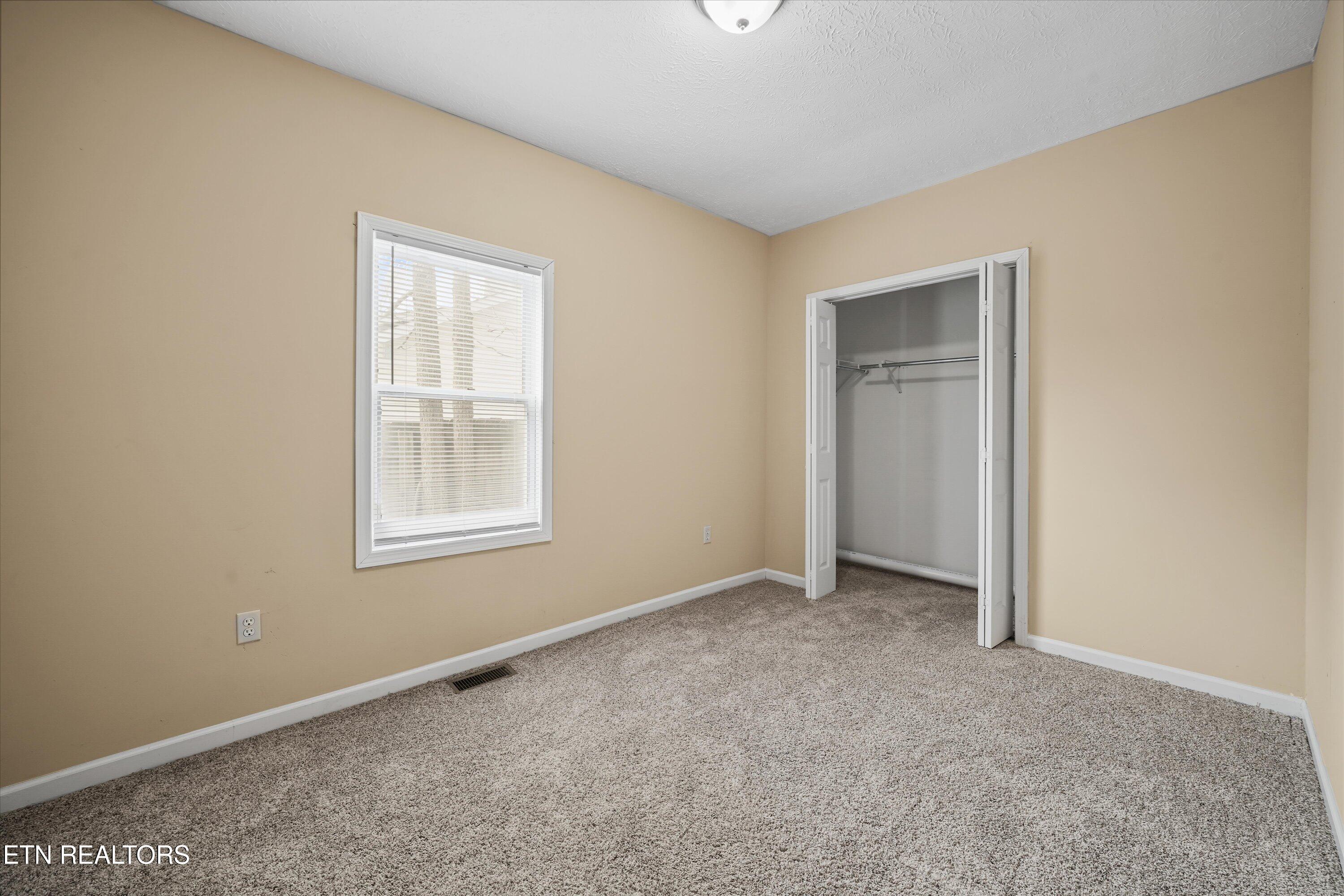 2417 Mentor Road Louisville TN 37777