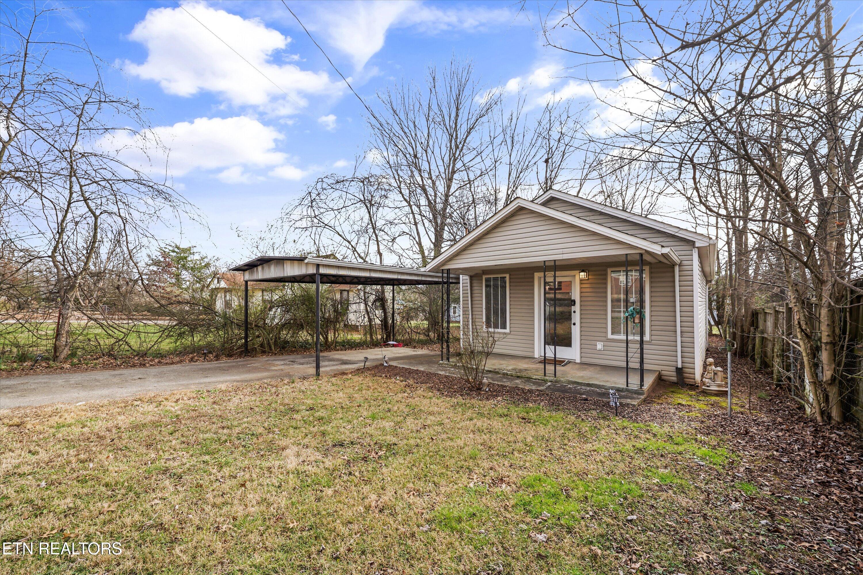 2417 Mentor Road Louisville TN 37777