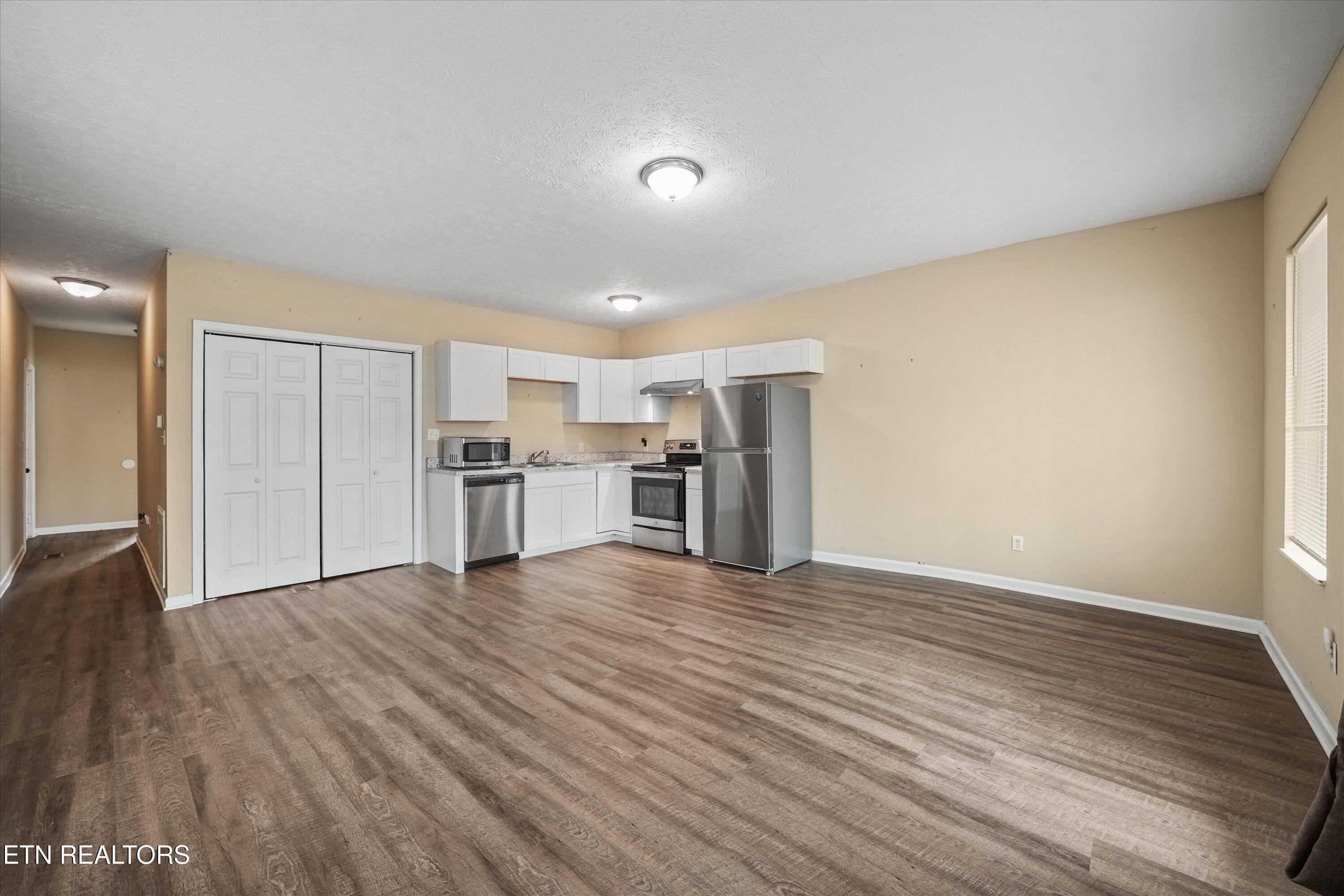 2417 Mentor Road Louisville TN 37777