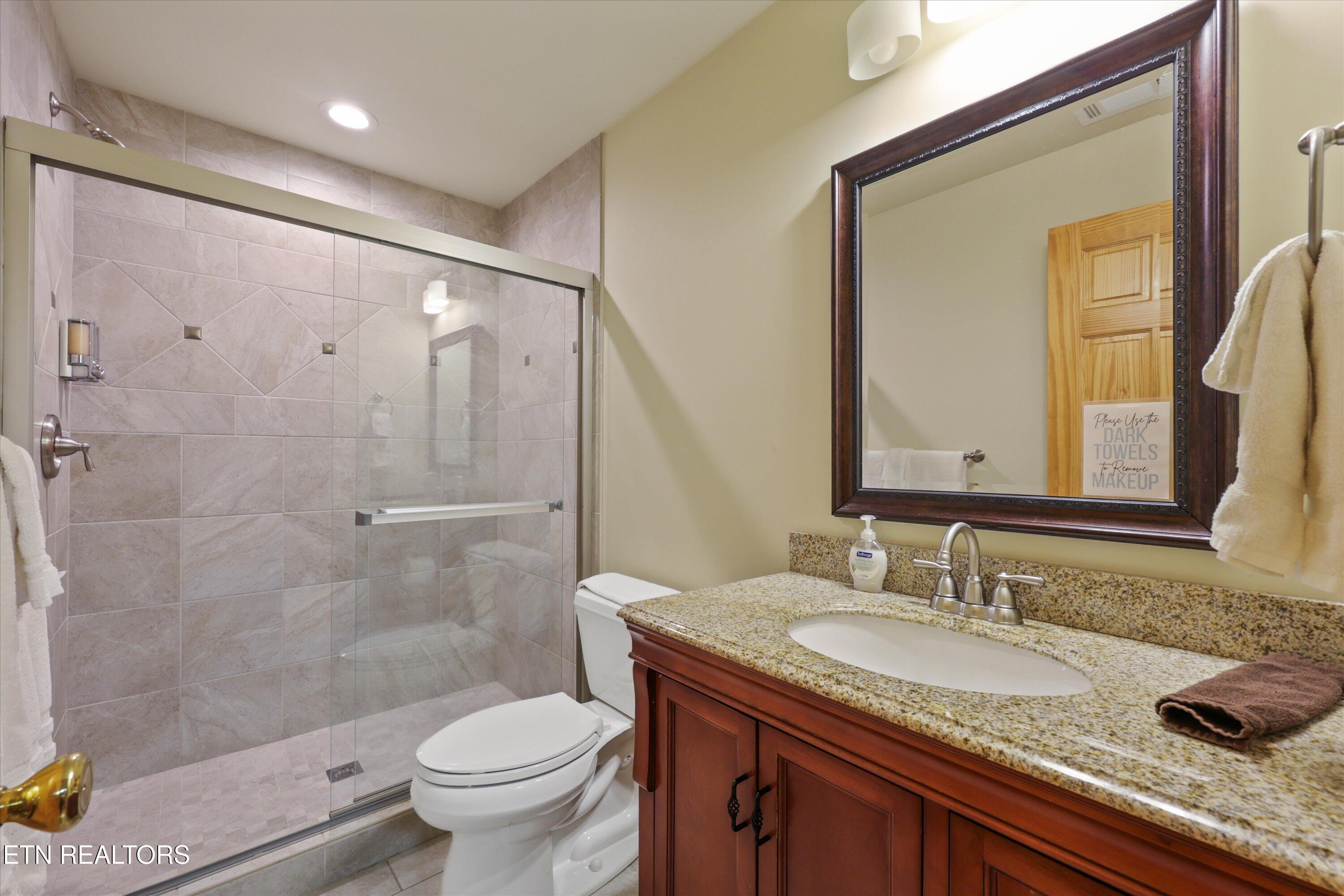 430 Sugar Cove Way Newport TN 37821