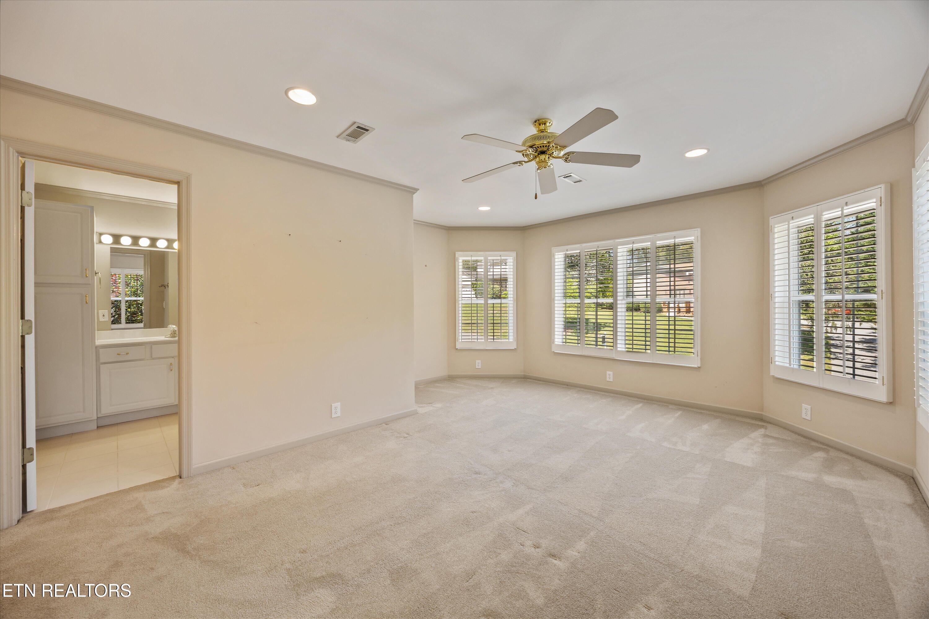 8904 Ormand Lane Knoxville TN 37923