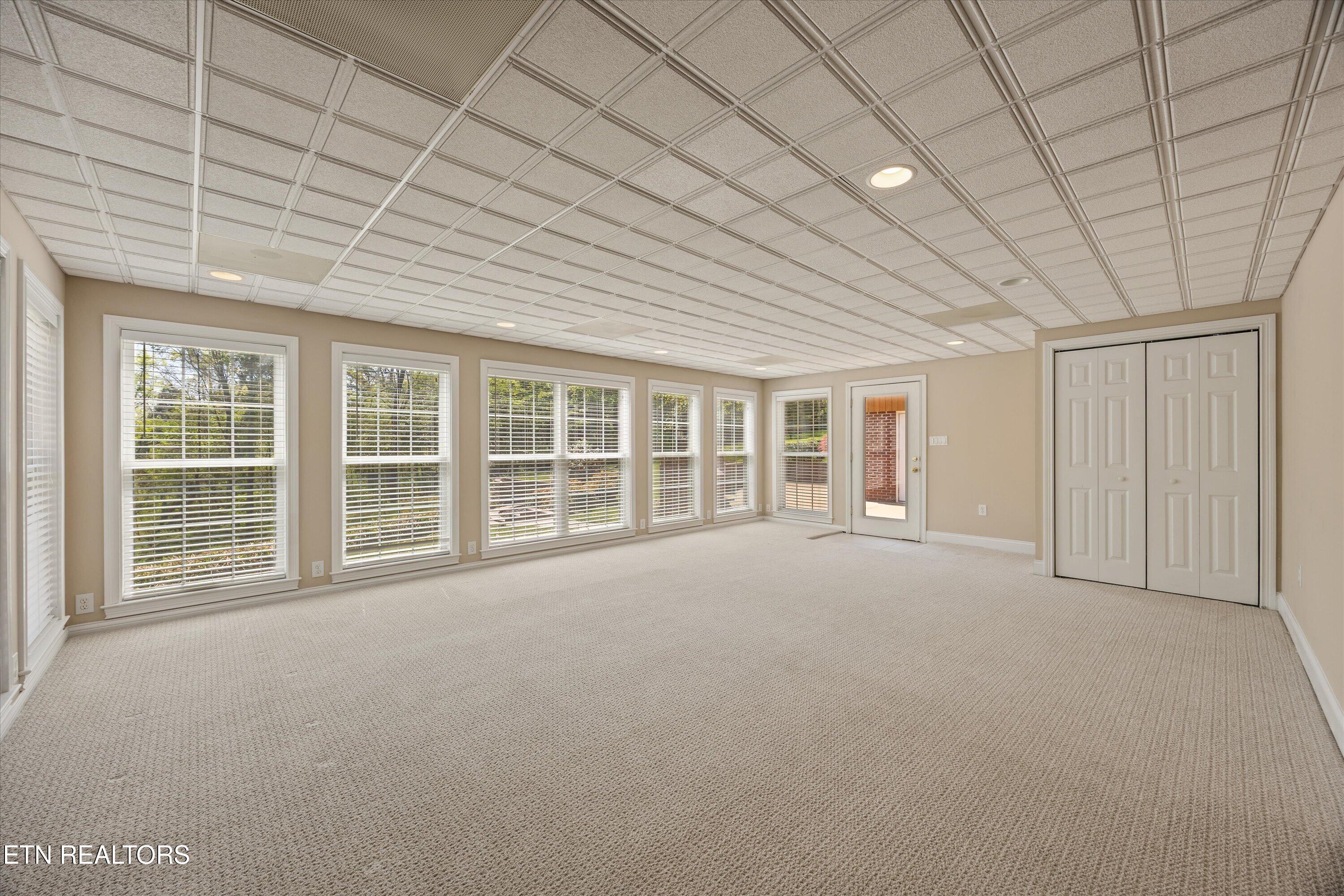 8904 Ormand Lane Knoxville TN 37923