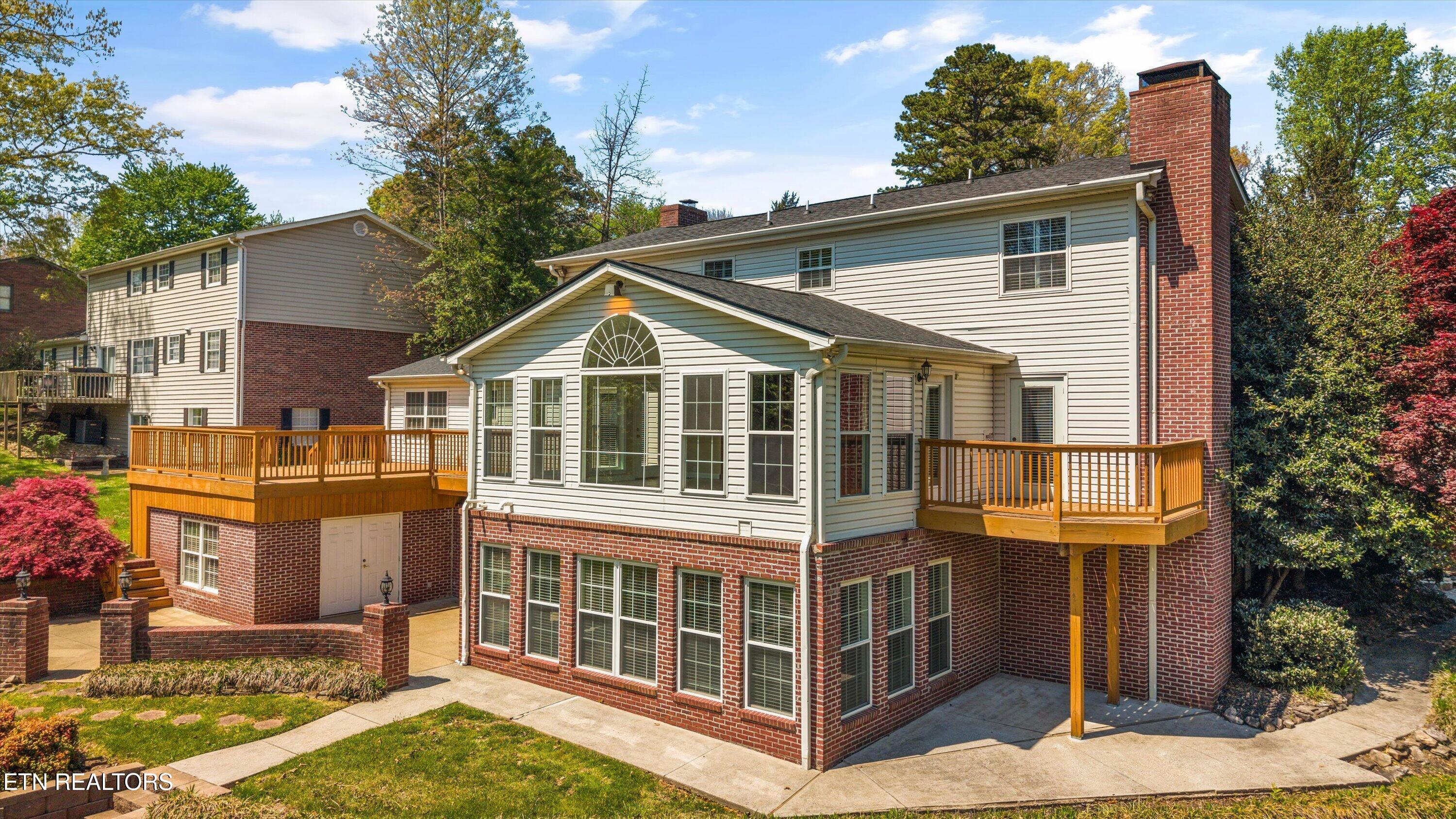 8904 Ormand Lane Knoxville TN 37923
