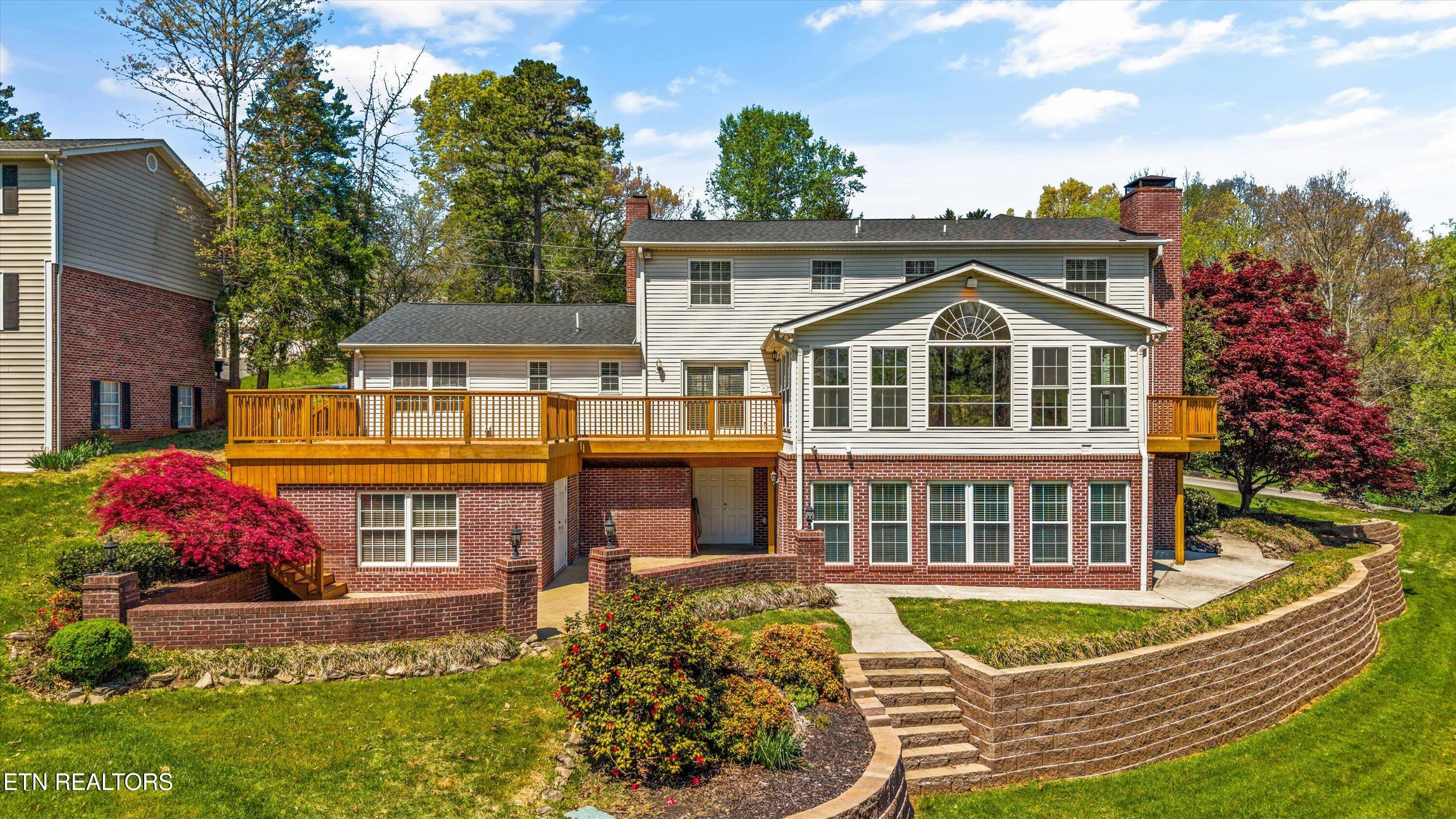 8904 Ormand Lane Knoxville TN 37923
