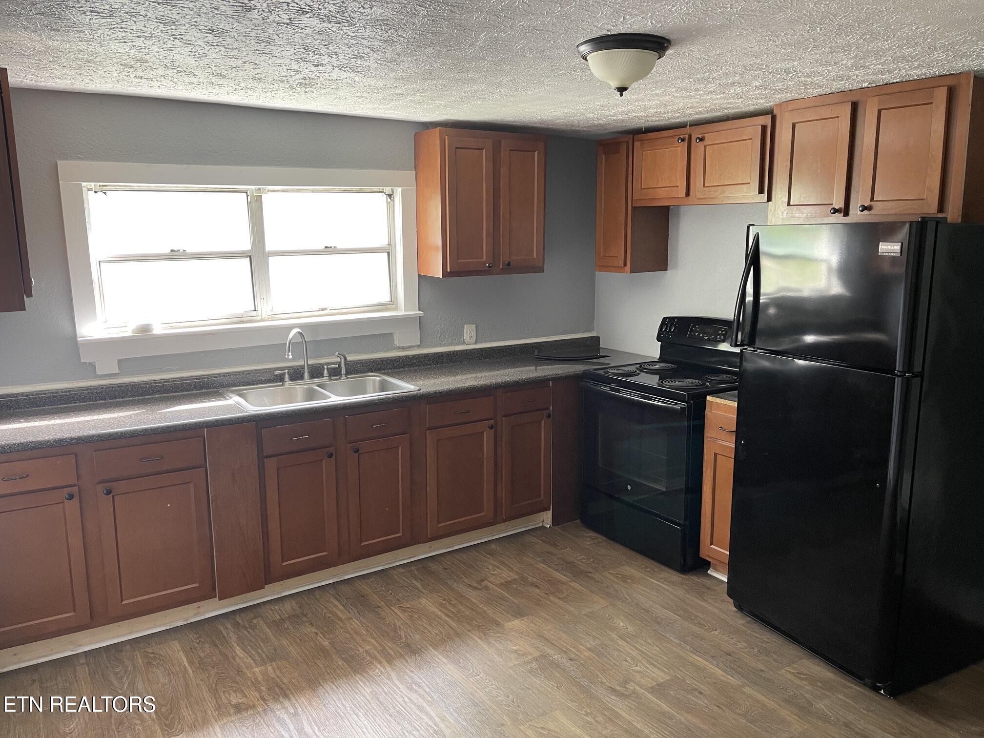 1215 Delaware Avenue Knoxville TN 37921