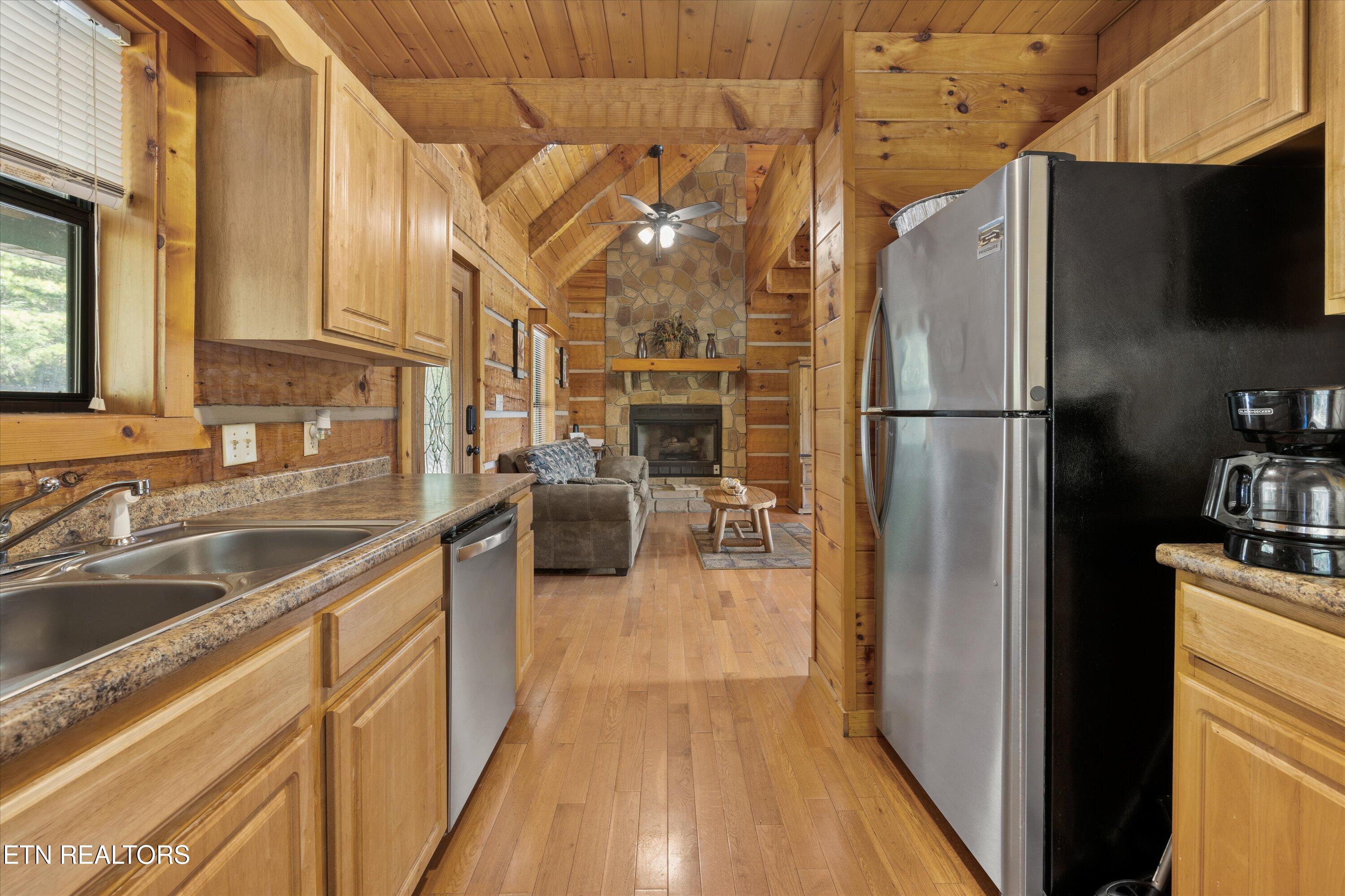 4210 Mountain Rest Way Sevierville TN 37876