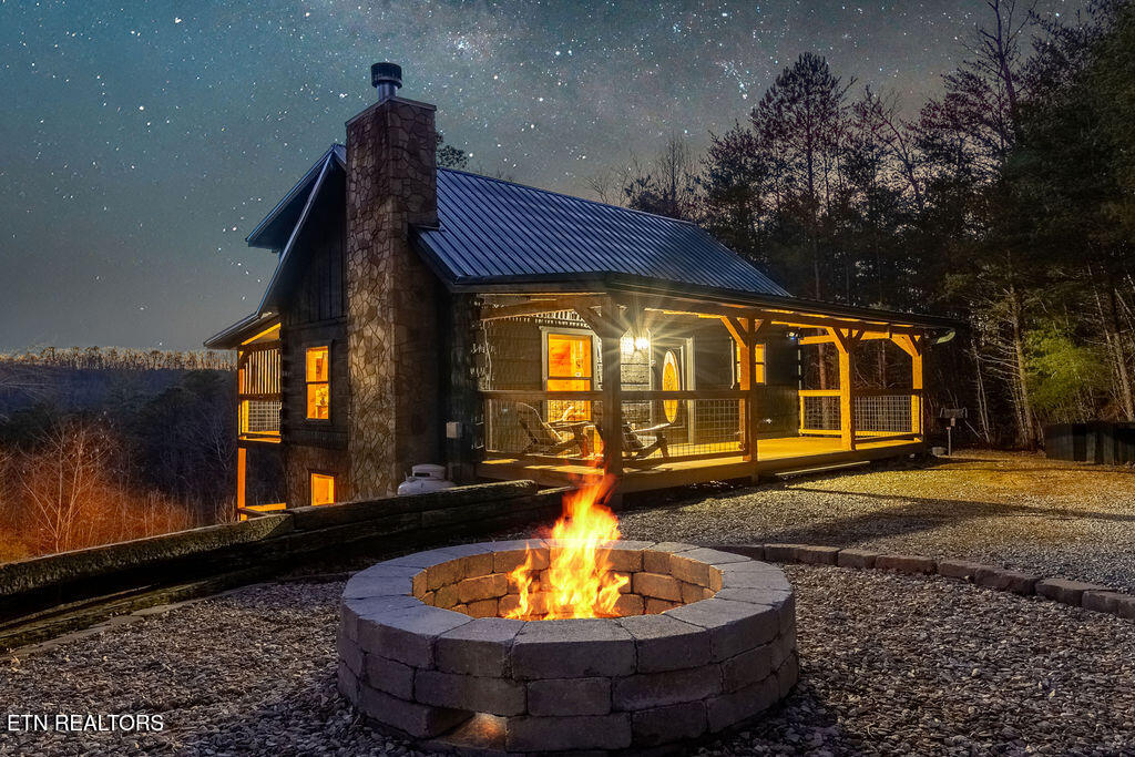 4210 Mountain Rest Way Sevierville TN 37876