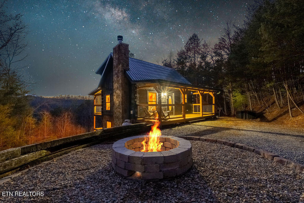 4210 Mountain Rest Way Sevierville TN 37876