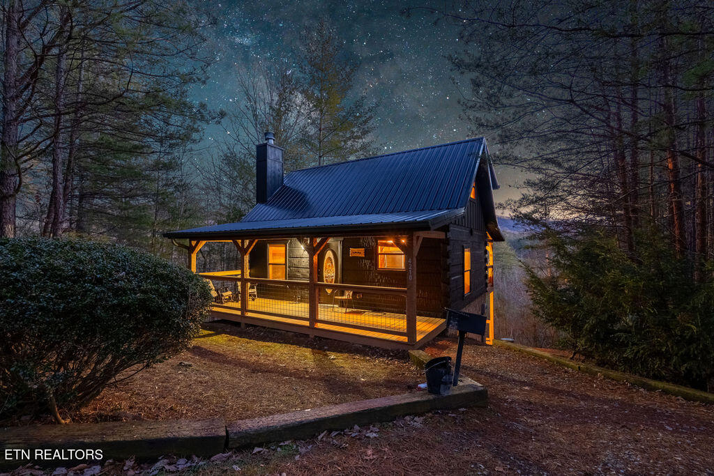 4210 Mountain Rest Way Sevierville TN 37876