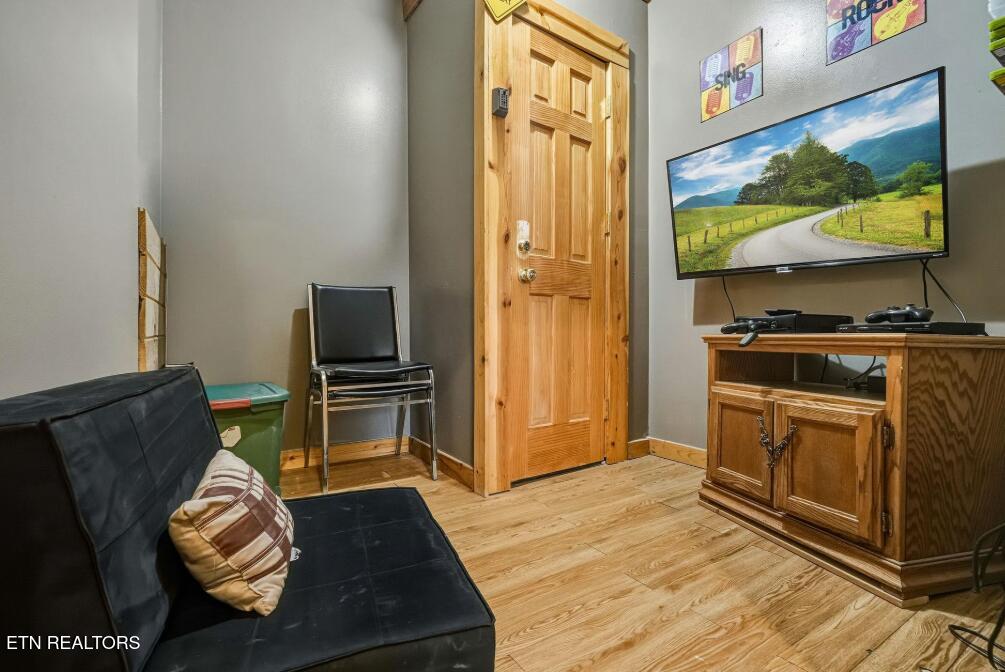 1779 Mountain Shadows Way Gatlinburg TN 37738