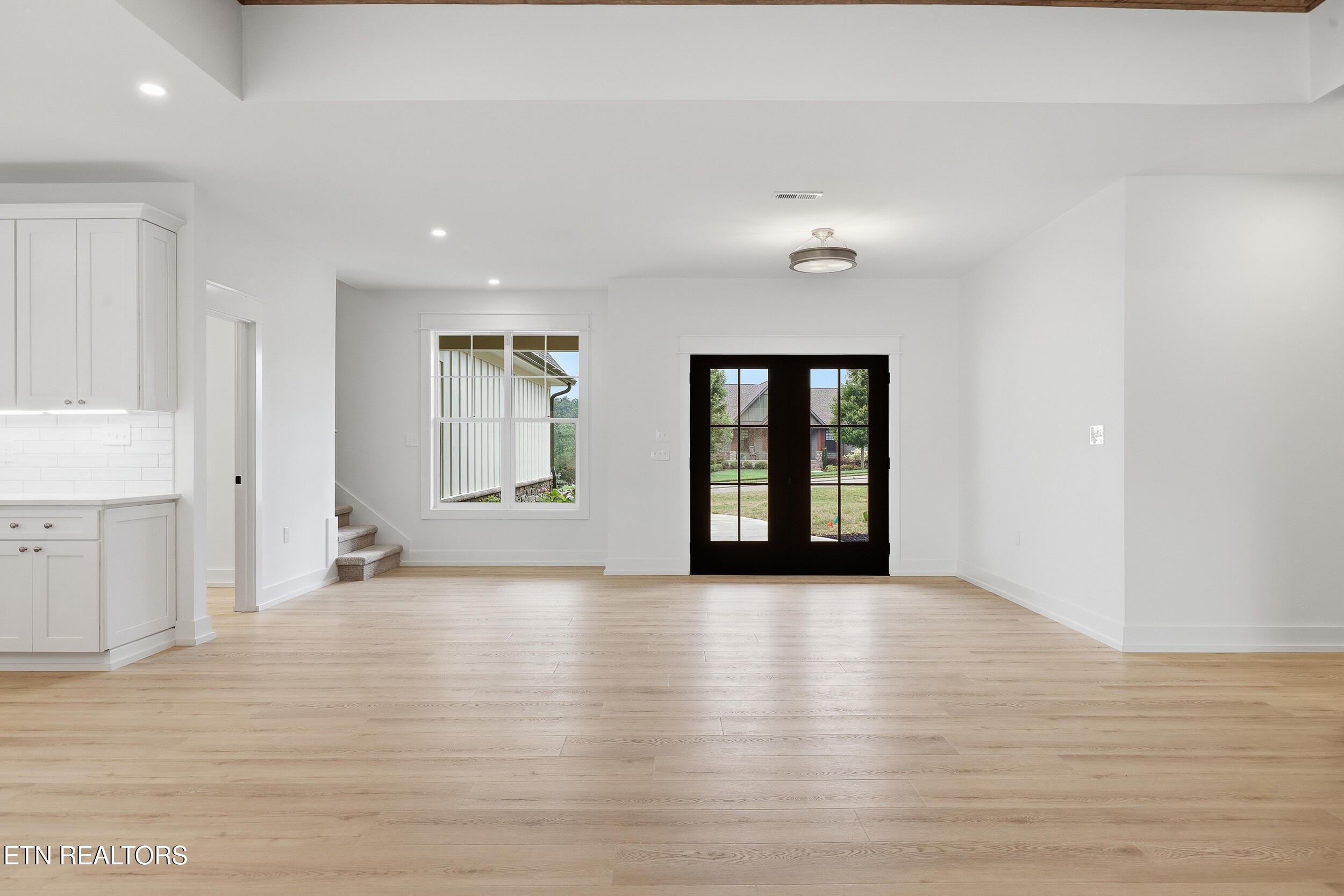 175 Morganton Cove Greenback TN 37742