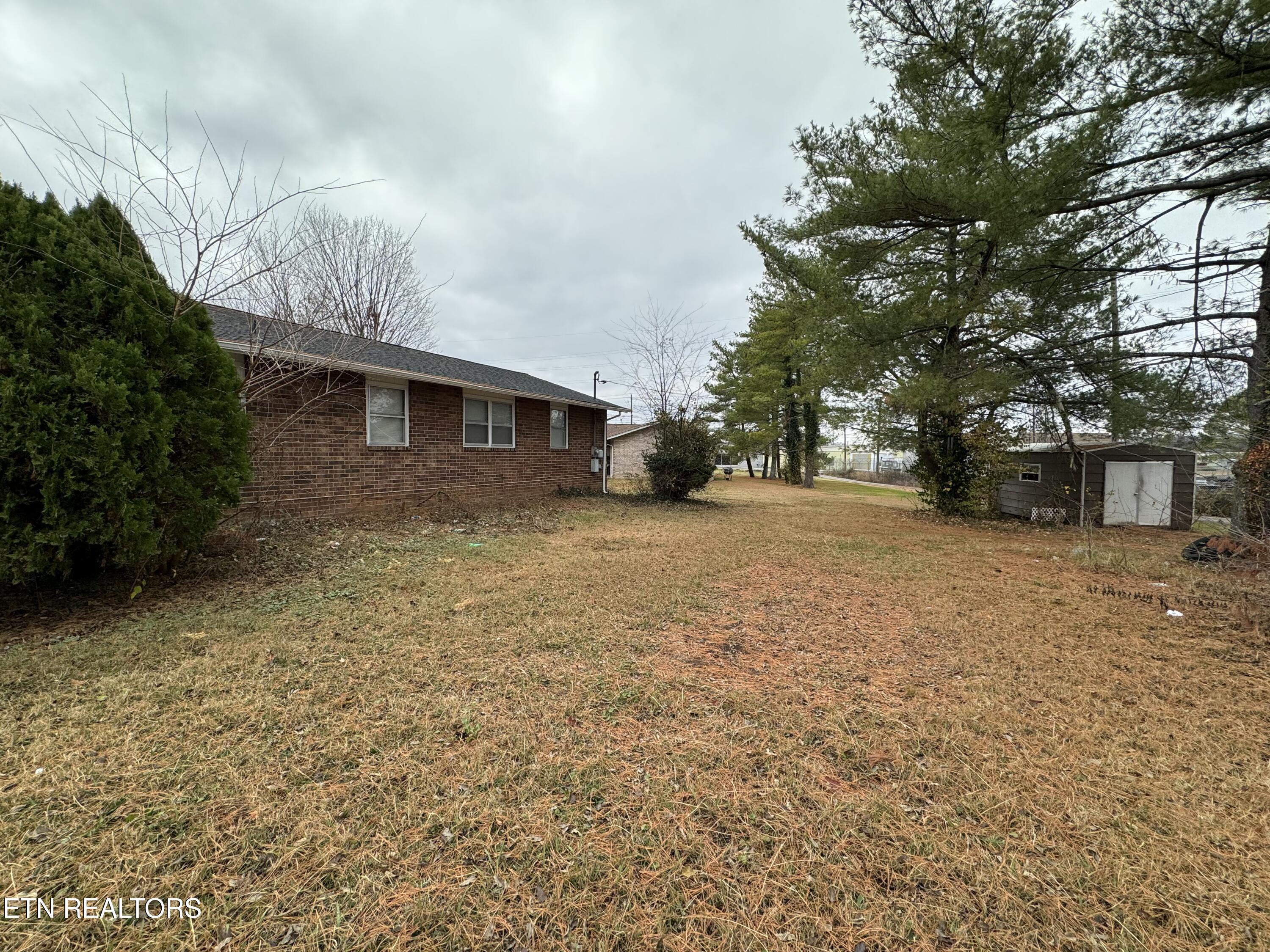 1617 Henrietta Ave Avenue Knoxville TN 37915