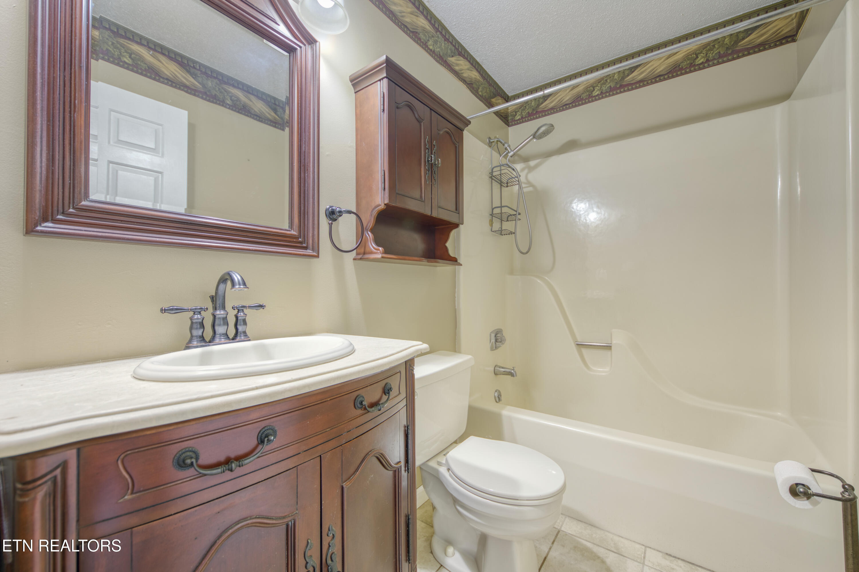 3851 Tambark Drive Knoxville TN 37917