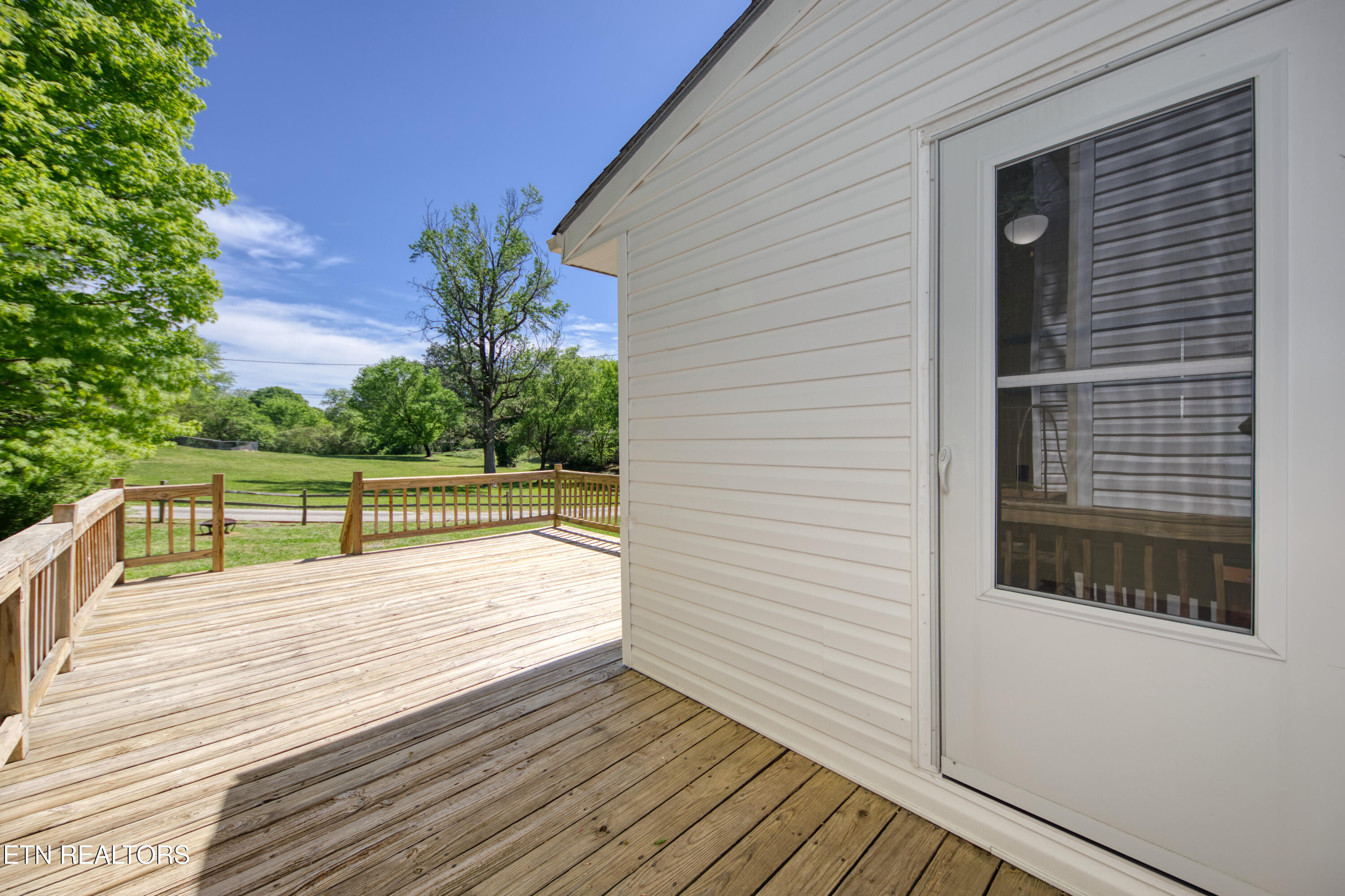 3851 Tambark Drive Knoxville TN 37917