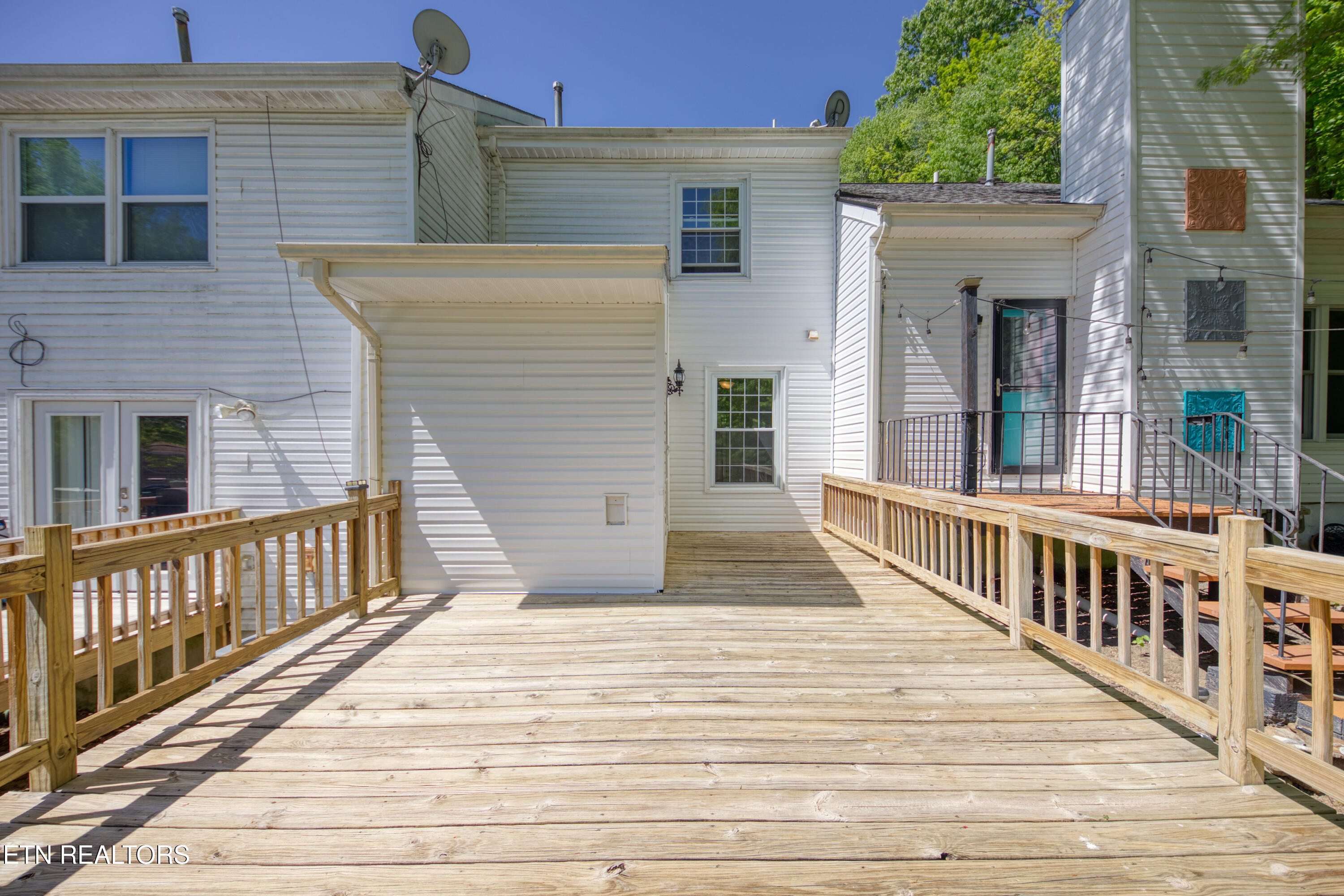 3851 Tambark Drive Knoxville TN 37917