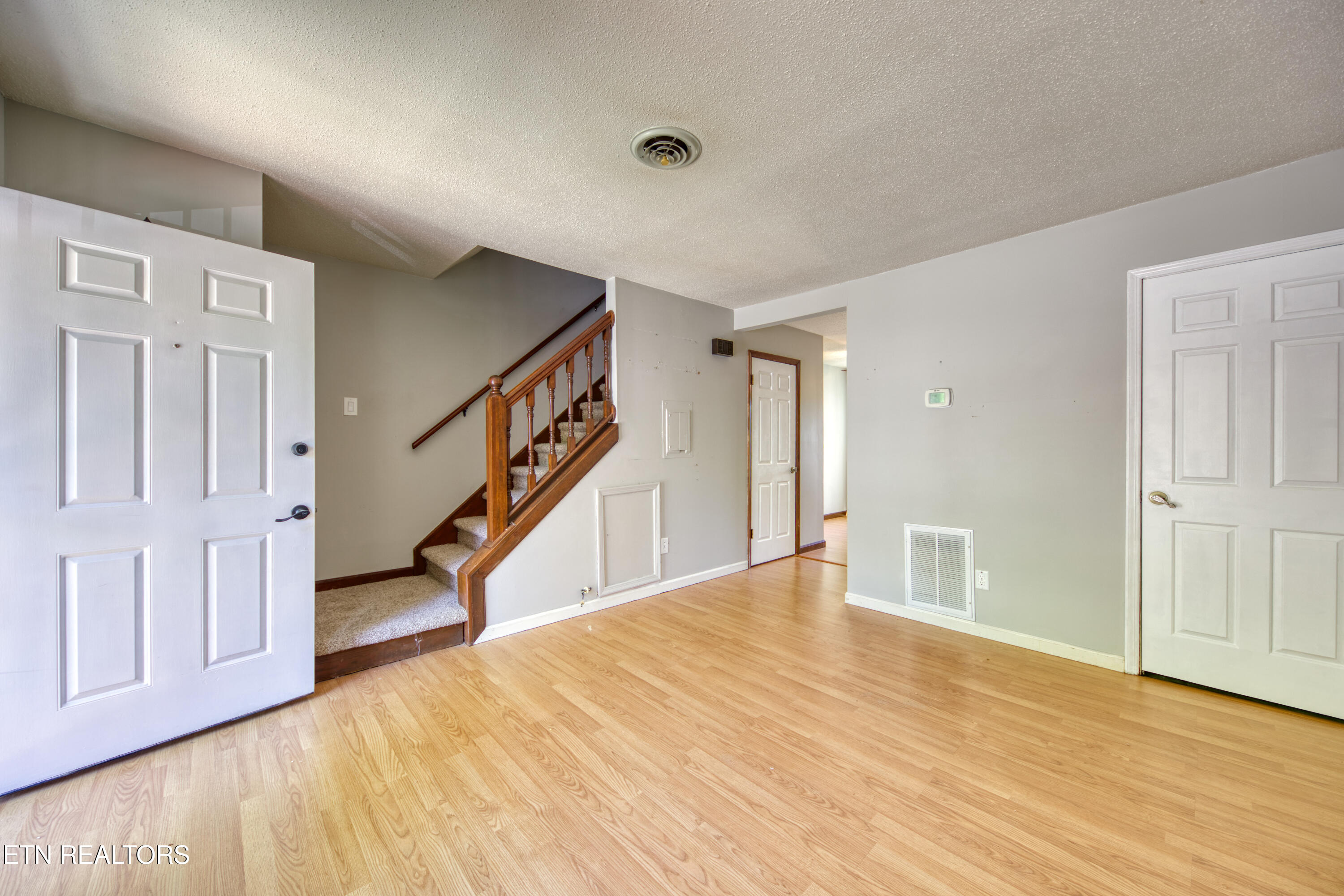 3851 Tambark Drive Knoxville TN 37917